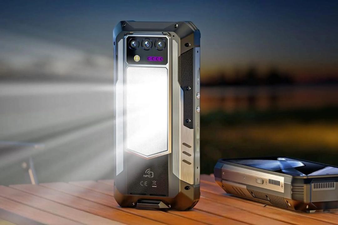 گوشی اوکیتل WP100 Titan
