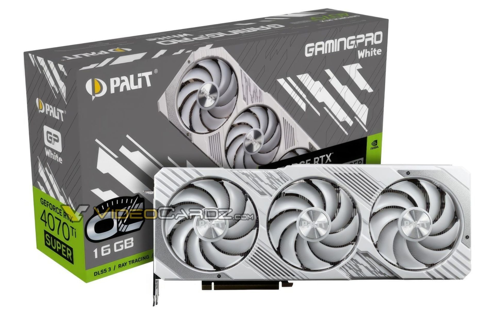 کارت گرافیک سفارشی سه‌فنه‌ی پلیت RTX 4070 Ti Super در کنار جعبه رنگ سفید