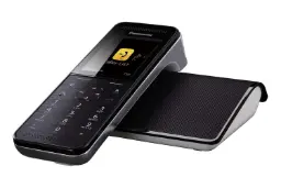نمای نیمرخ تلفن پاناسونیک KX-PRW120 با نمایش لبه سمت راست پایه اصلی و گوشی بی سیم
