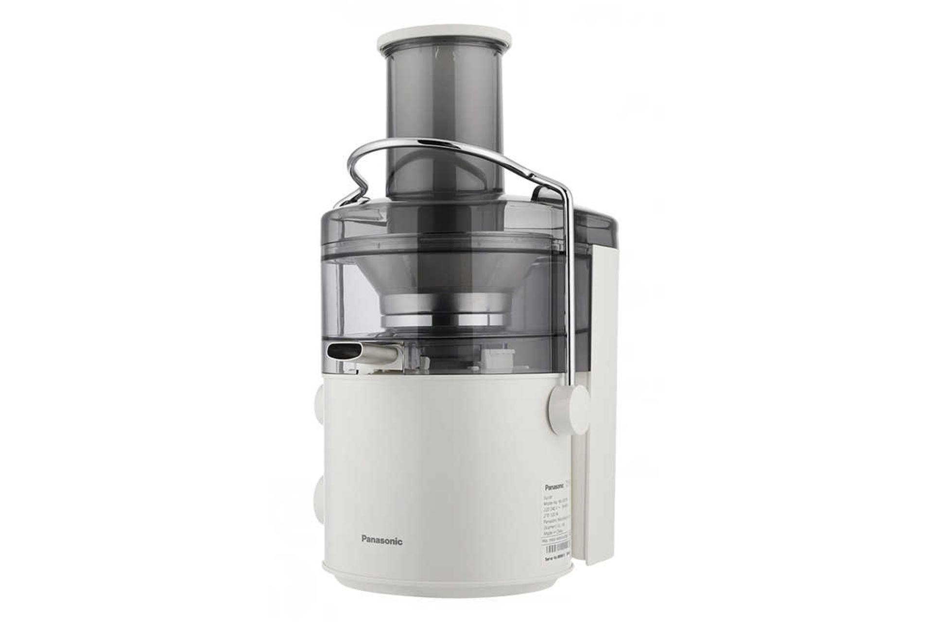 نمای سمت چپ آبمیوه گیری پاناسونیک MJ-CB100