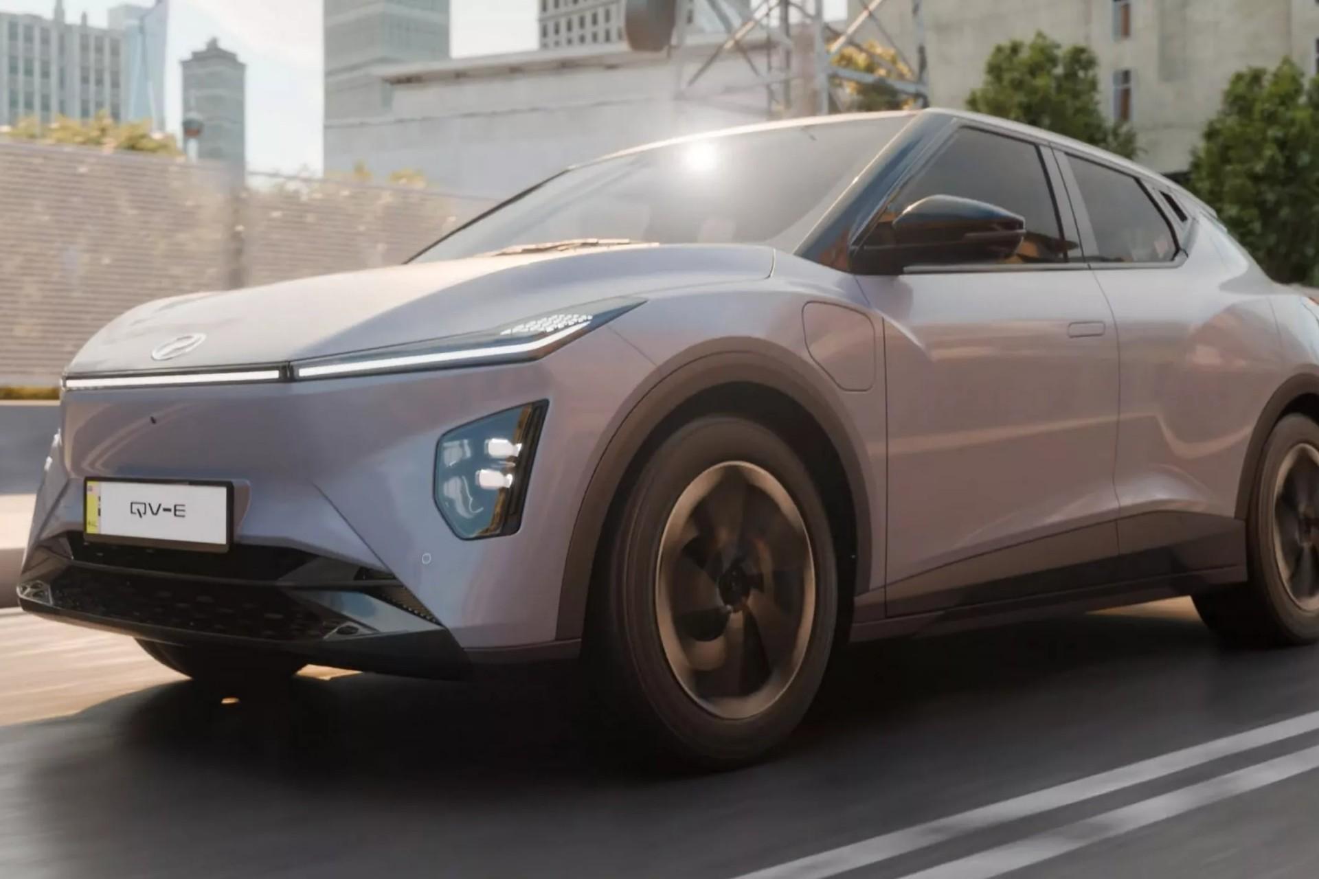 نمای سه‌چهارم جلو خودرو پرودو آ QV-E