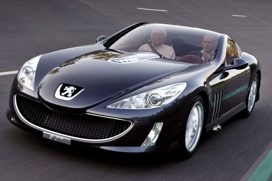 ۲۰۷ را فراموش کنید؛ این پژو ۹۰۷ است، هیولای چشم‌نواز ۱۲ سیلندر