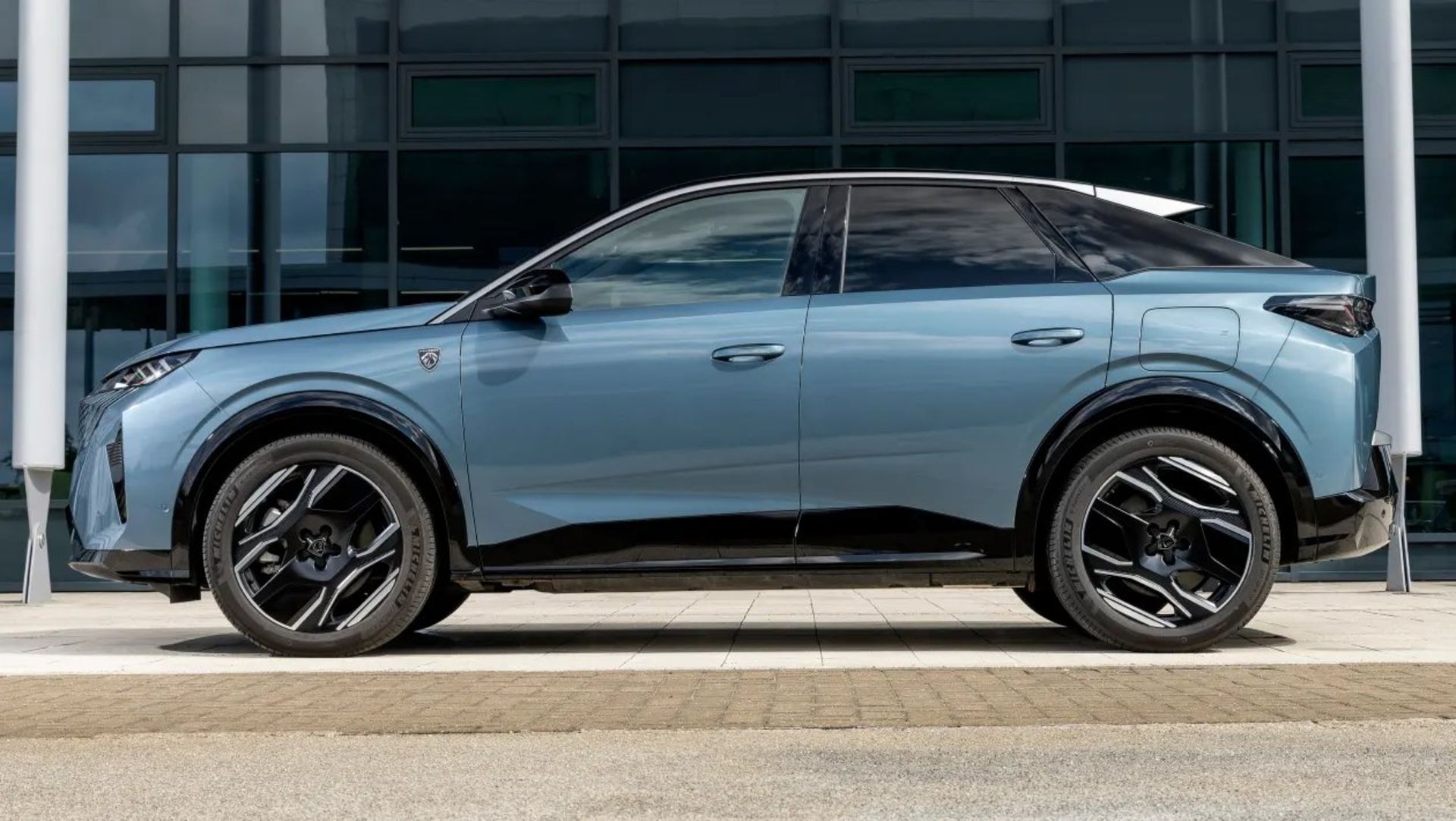 پژو ۳۰۰۸ و ۵۰۰۸ نسخه Premium GT