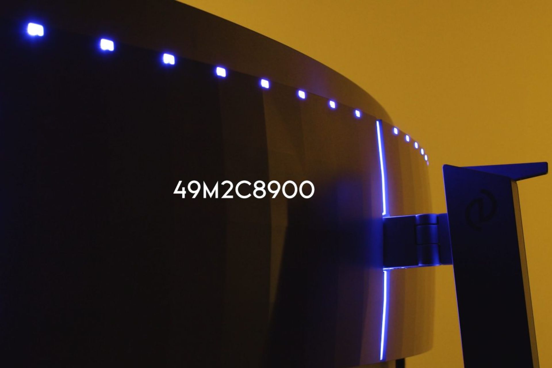 مانیتور گیمینگ فیلیپس Evnia 49M2C8900