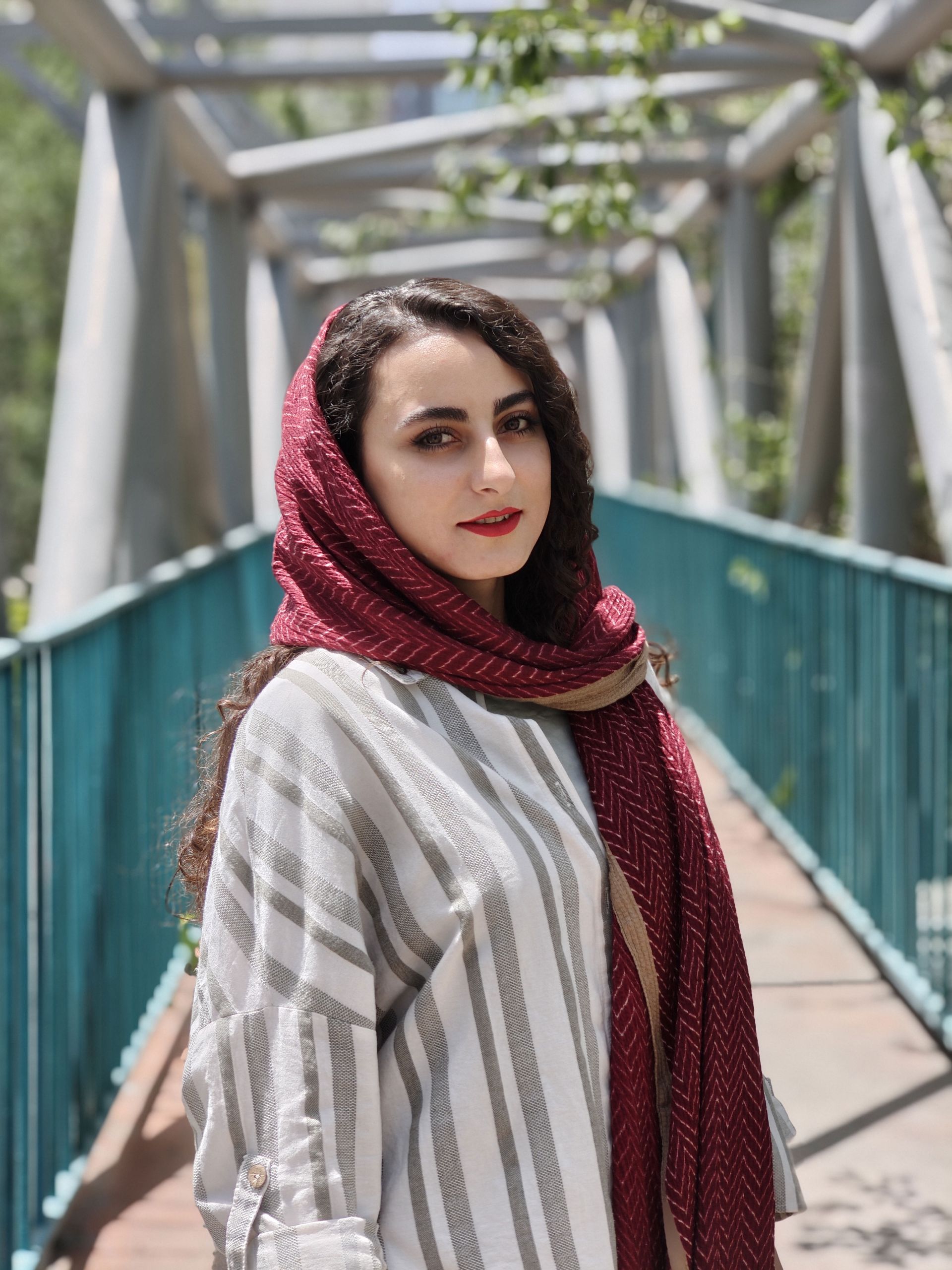 کوثر نیکومنش- نویسنده زومیت