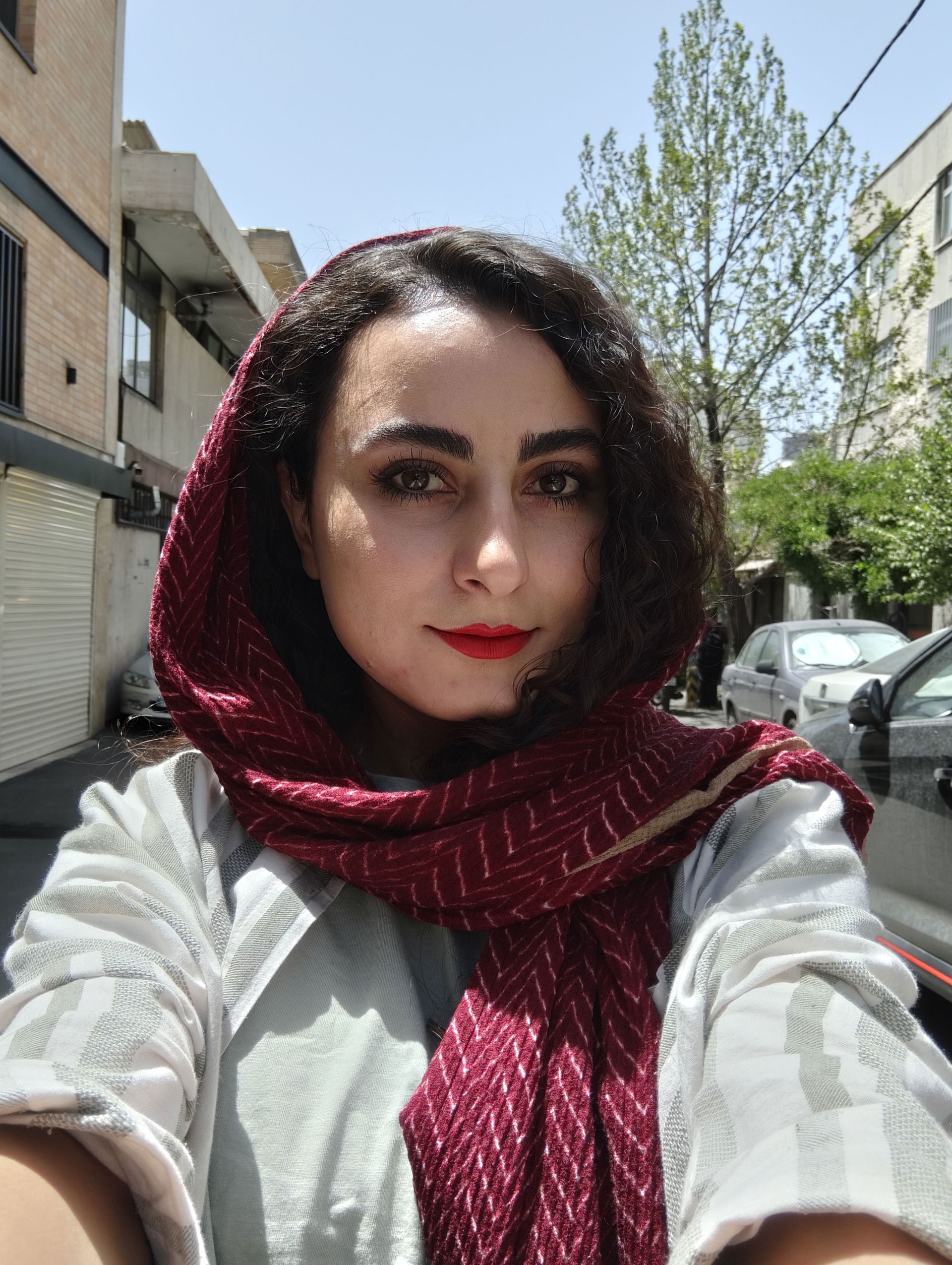 کوثر نیکومنش-نویسنده زومیت