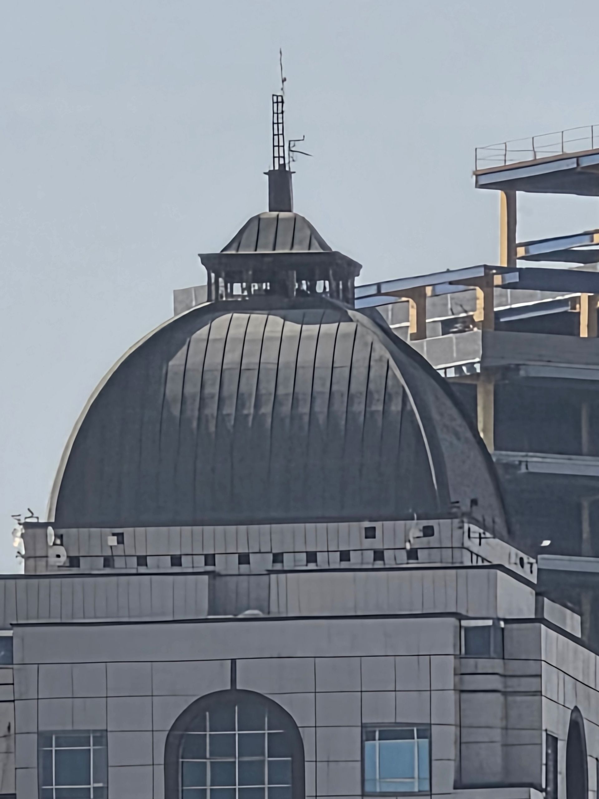 سقف گنبدی ساختمان