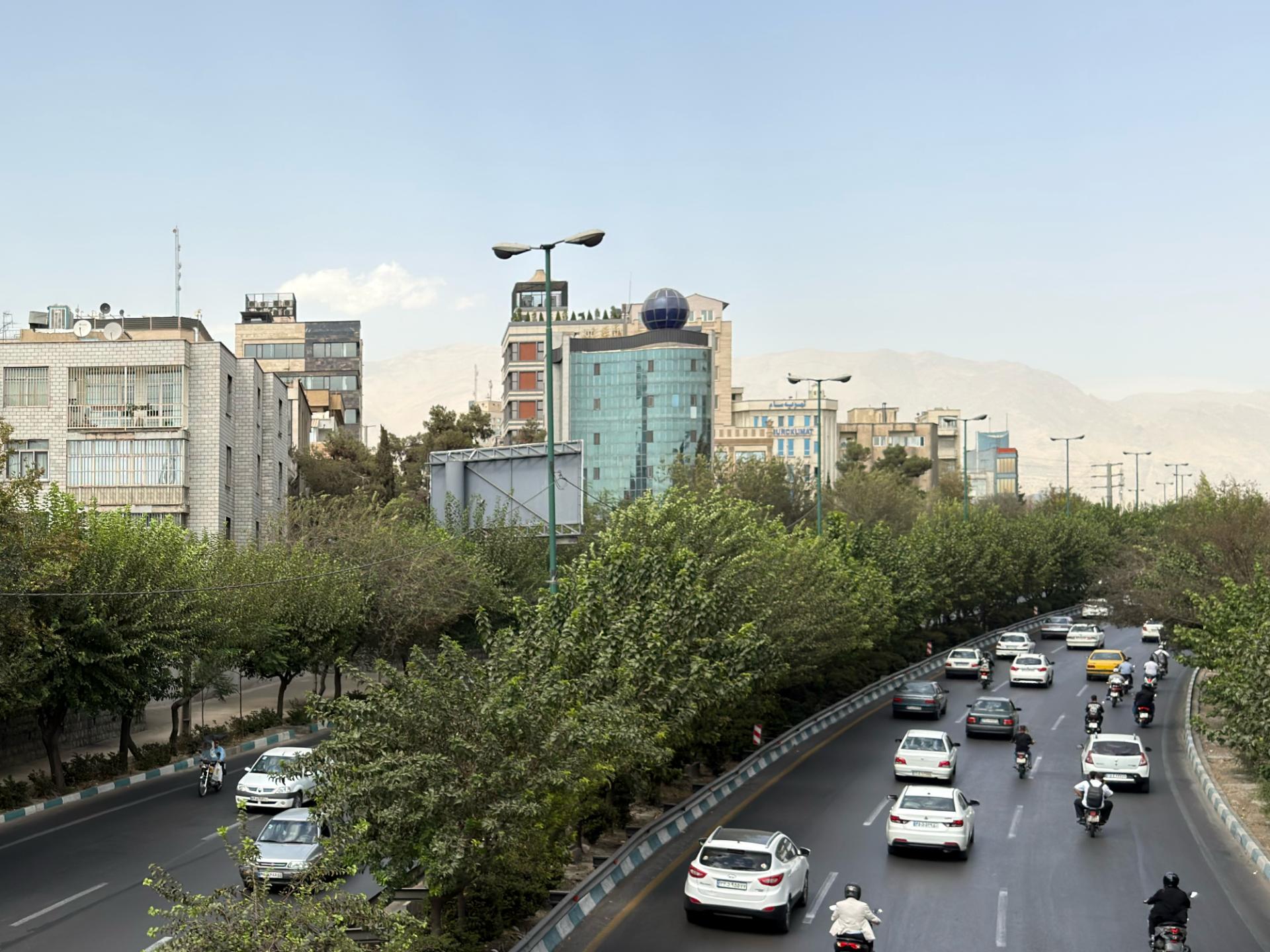 برش عکس ۵۰مگاپیکسلی دوربین اصلی گوشی A