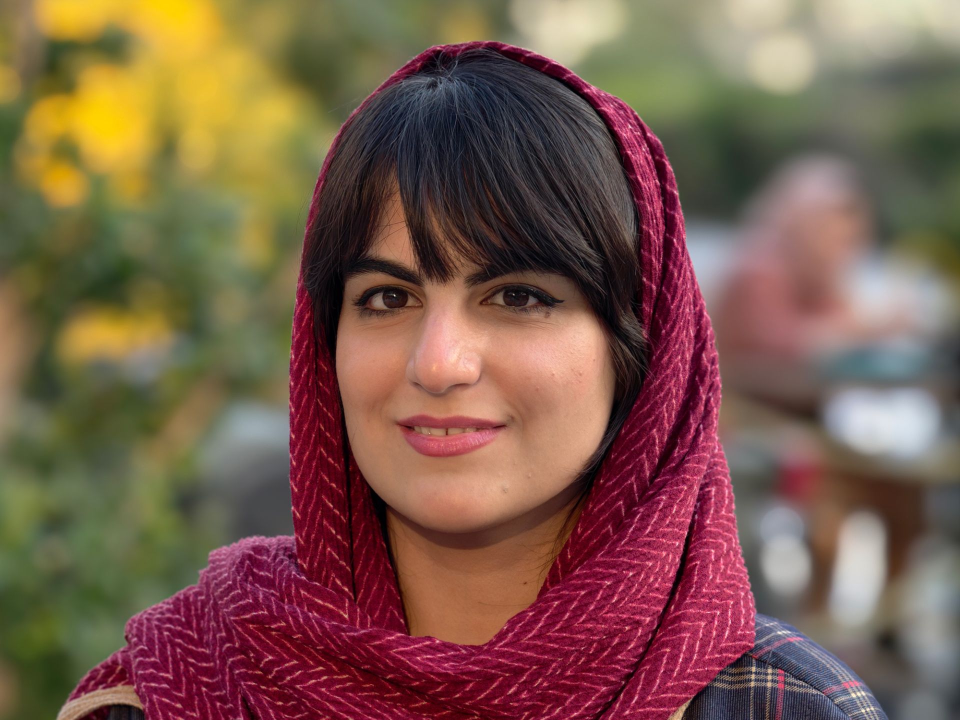 چهره دختری با مدل موی چتری