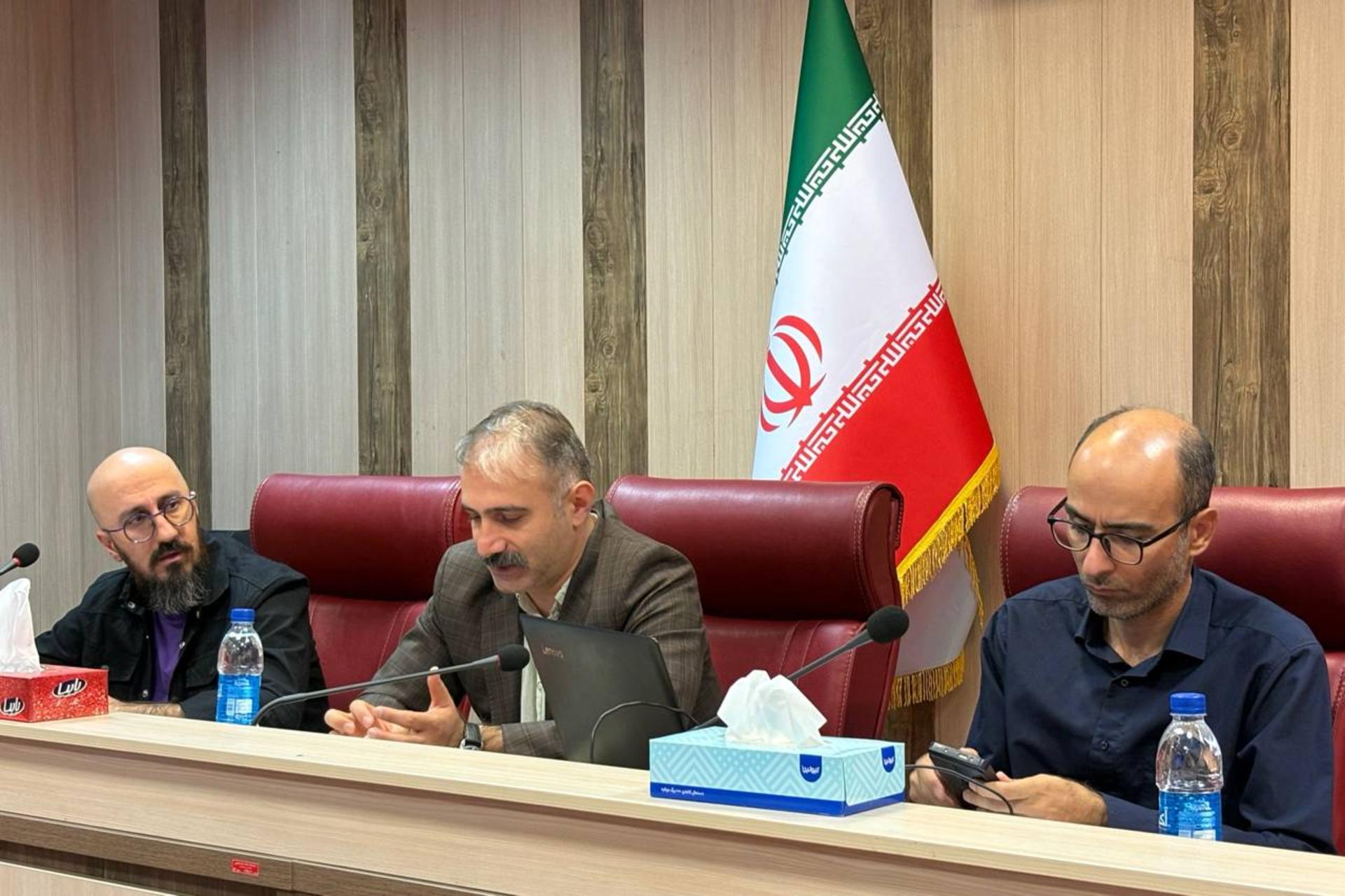 محمدمهدی مولایی، سبحان یحیایی و حامد بیدی در نشست تخصصی «درباره امکان و امتناع همبستگی اجتماعی و فضای مجازی»