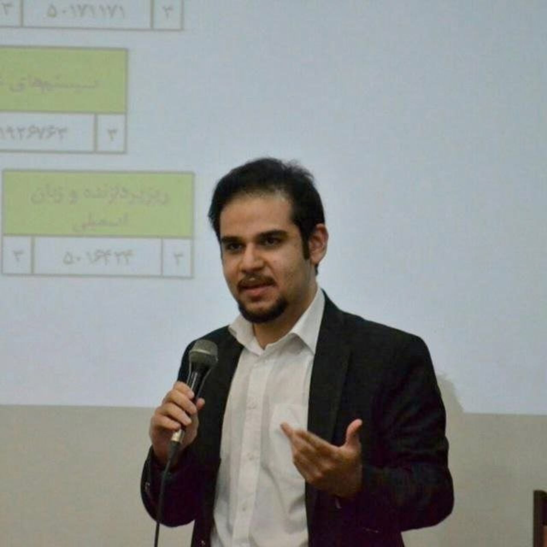 محمدرضا حقیری