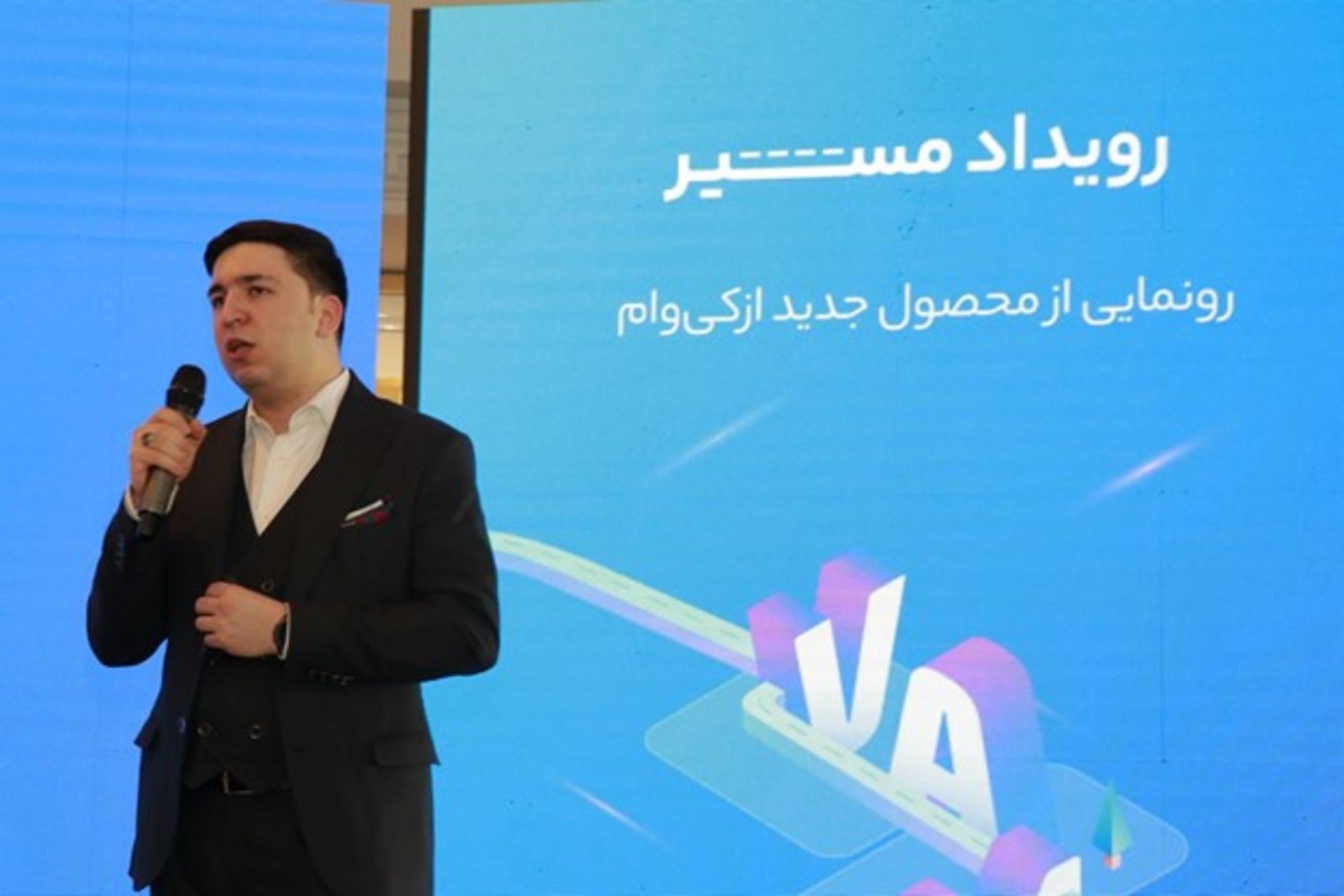 مهدی مومنی مدیرعامل ازکی
