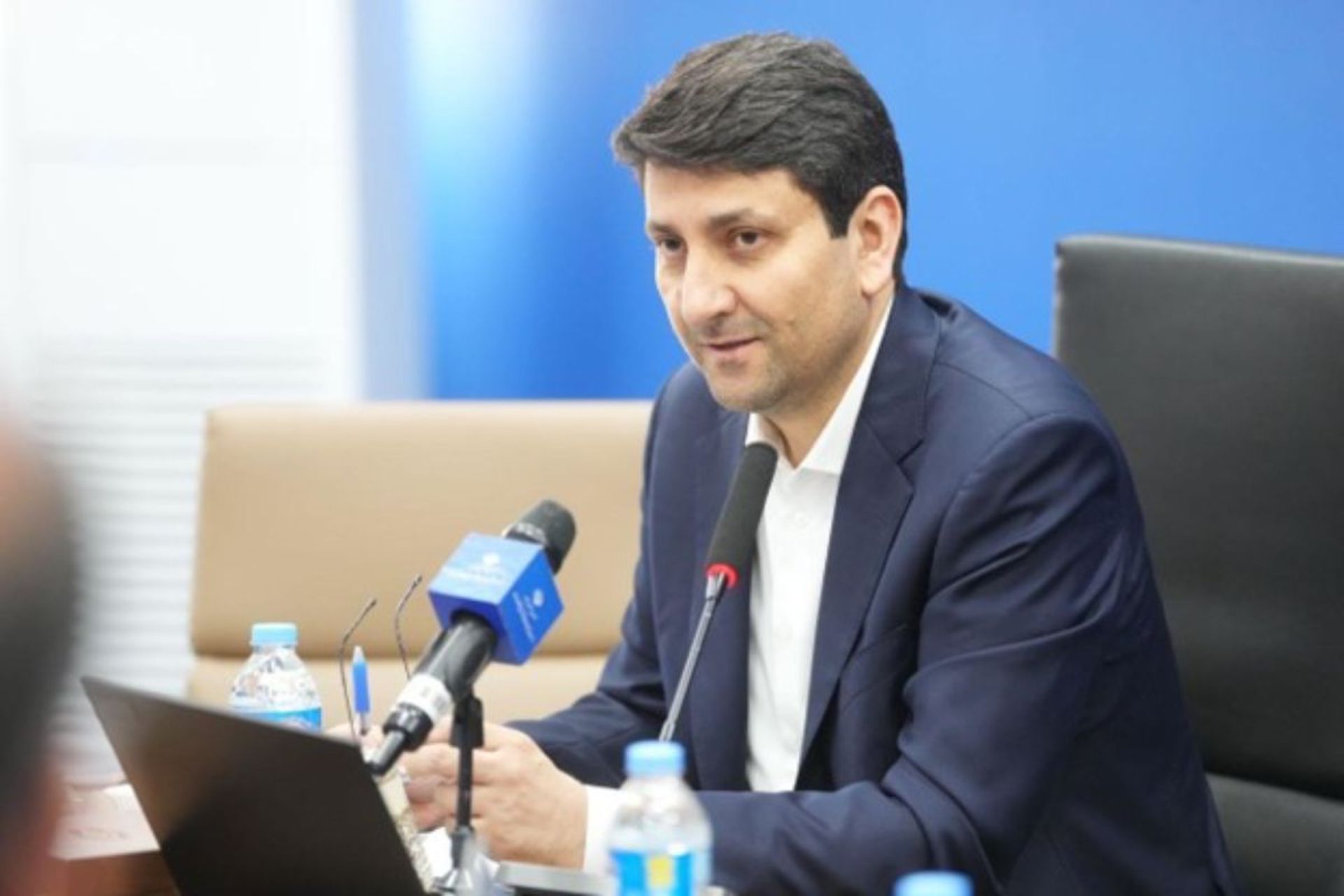 وزیر ارتباطات در رستمکلا