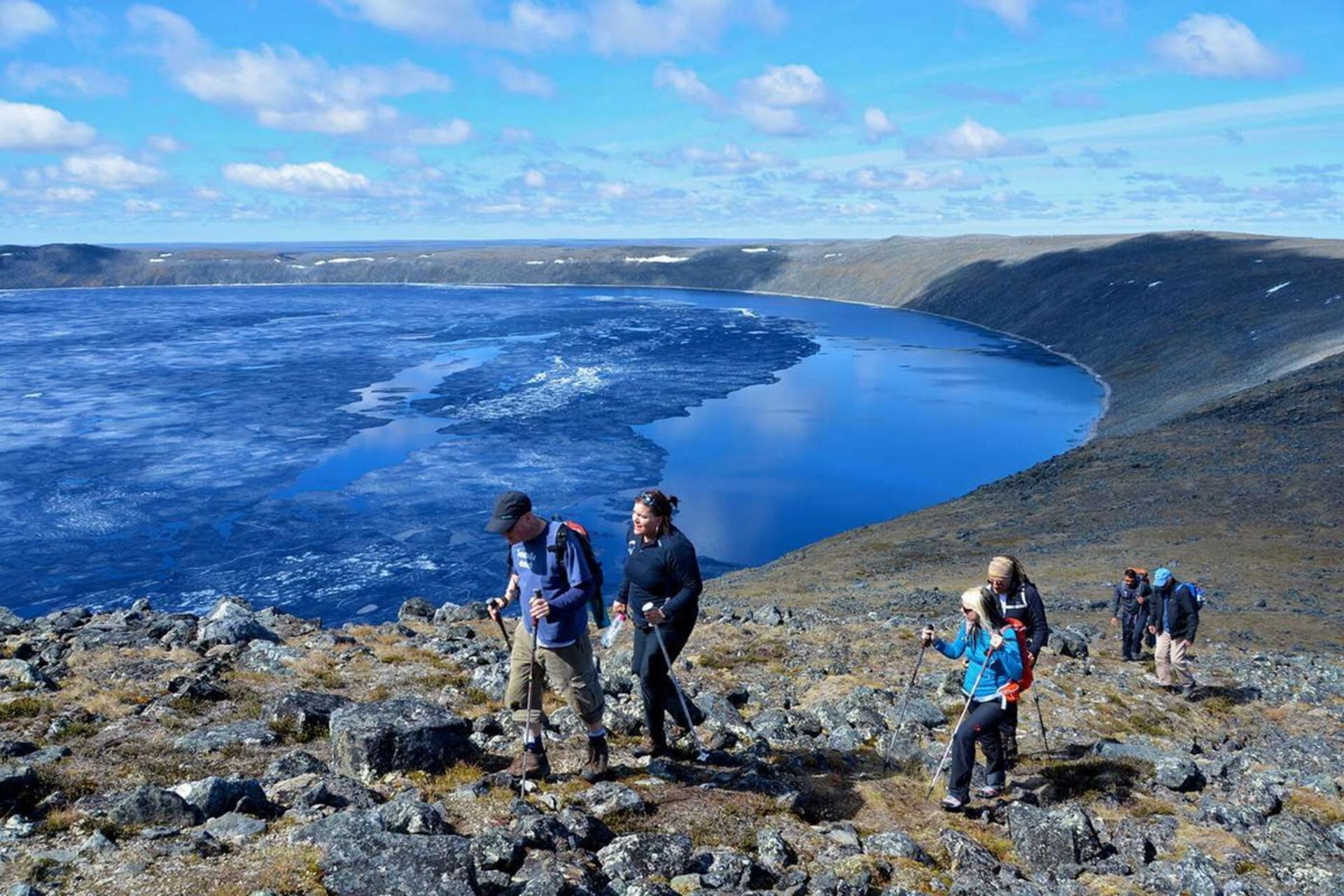 دهانه پینگالوئیت در کبک کانادا