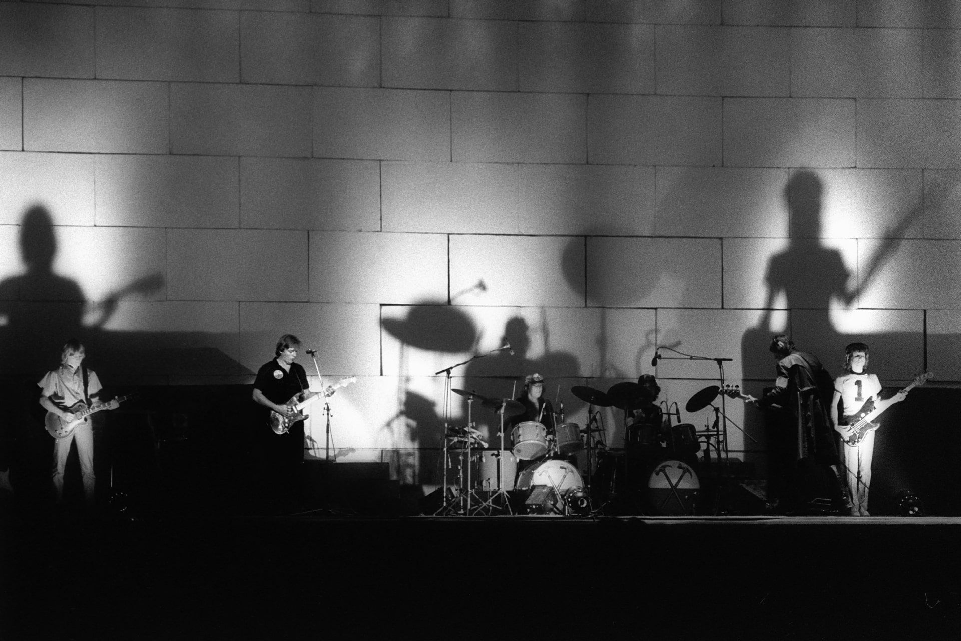 تور The Wall پینک فلوید در ۶ اوت ۱۹۸۰ در ارلز کورت در لندن