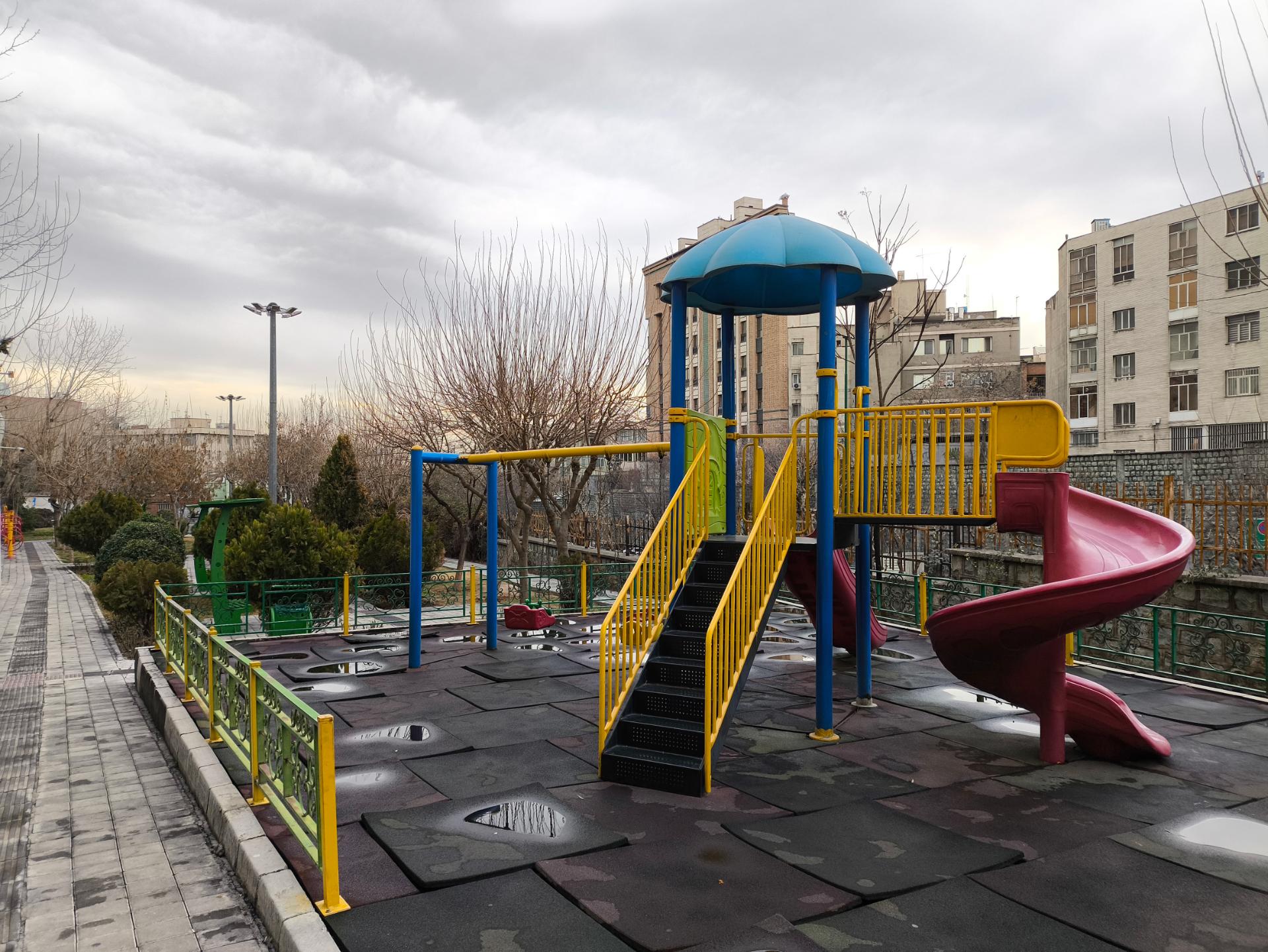 وسایل بازی بچه ها