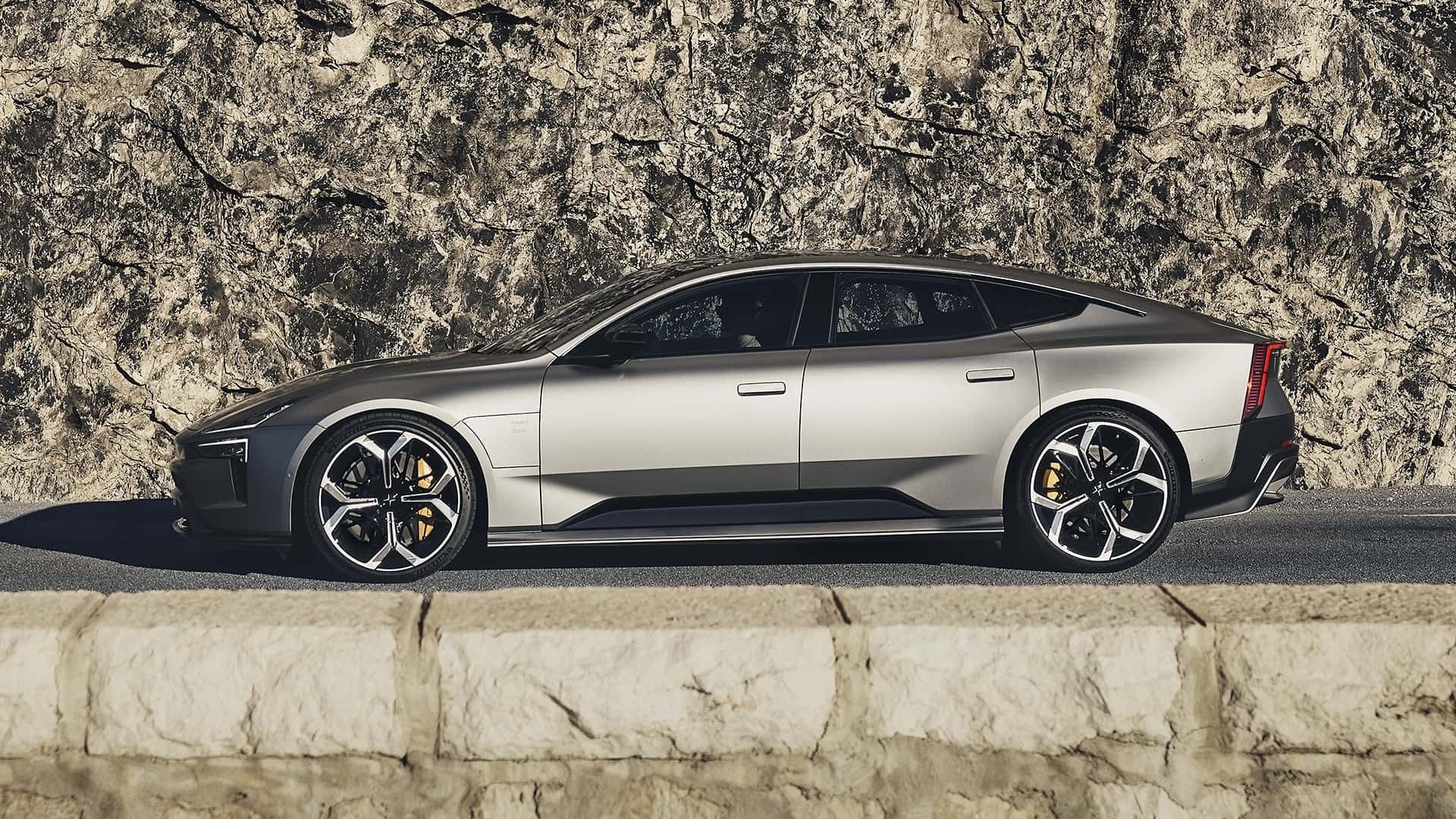 نمای جانبی خودرو پولستار ۵