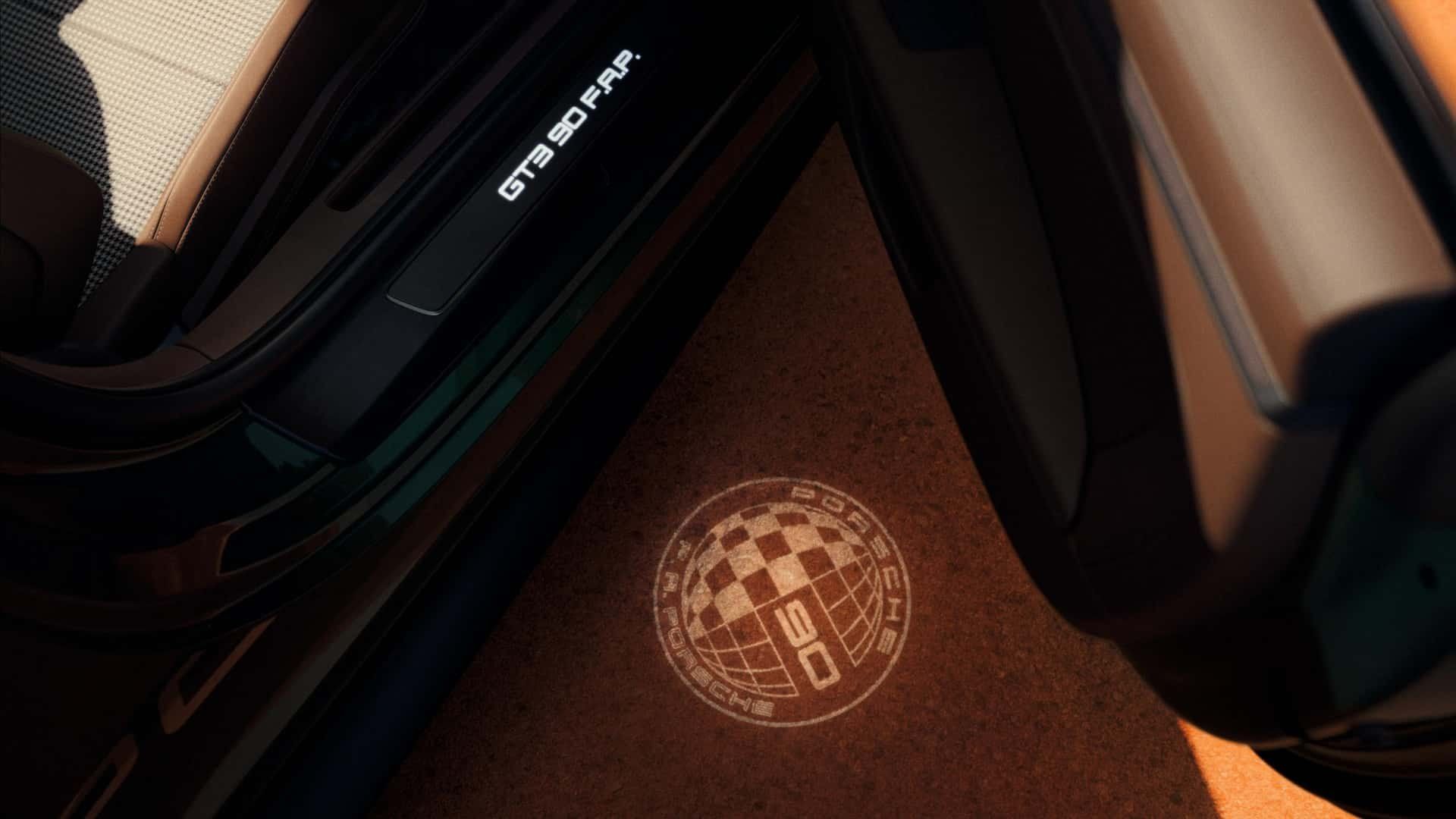 پورشه 911 GT3 90 F. A. Porsche