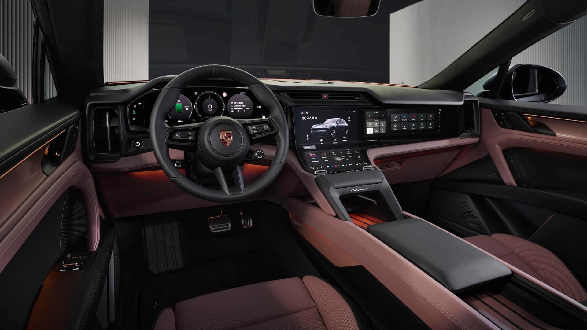 نمای داخل کابین خودرو پورشه کاین ۲۰۲۶ برقی