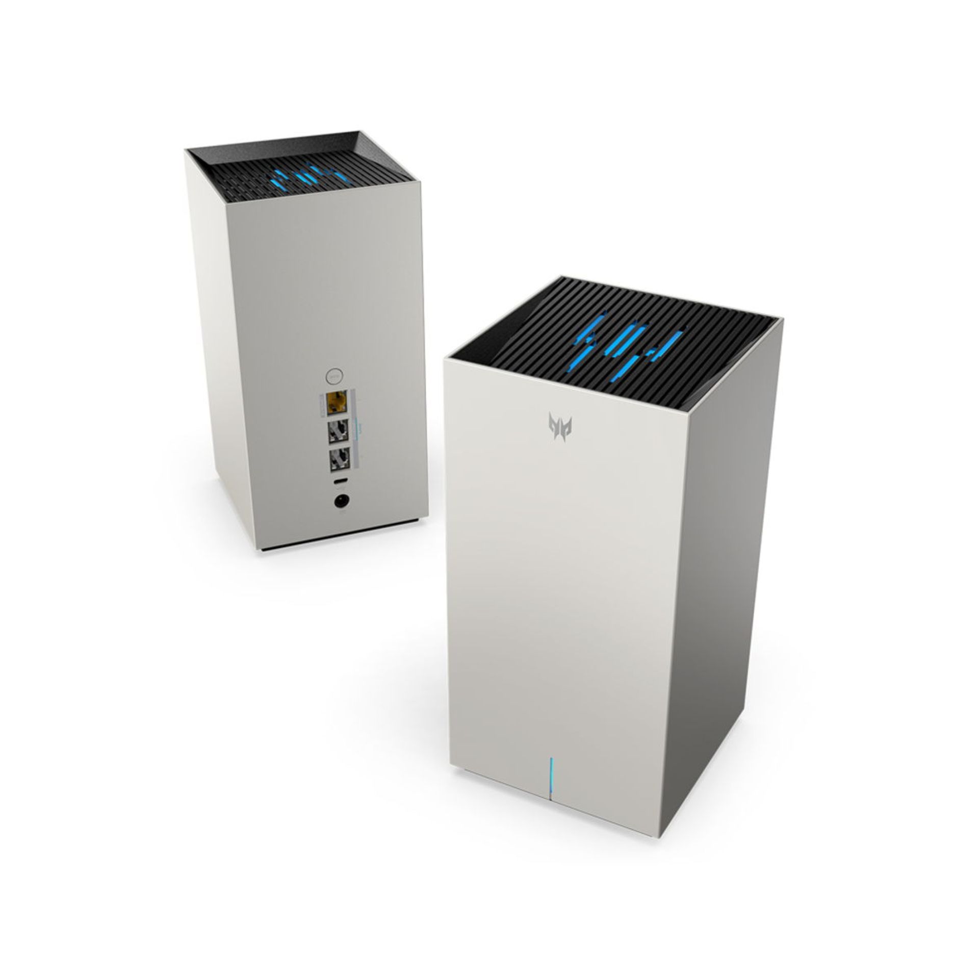 مودم سفید رنگ Predator Connect T7 در حالت ایستاده