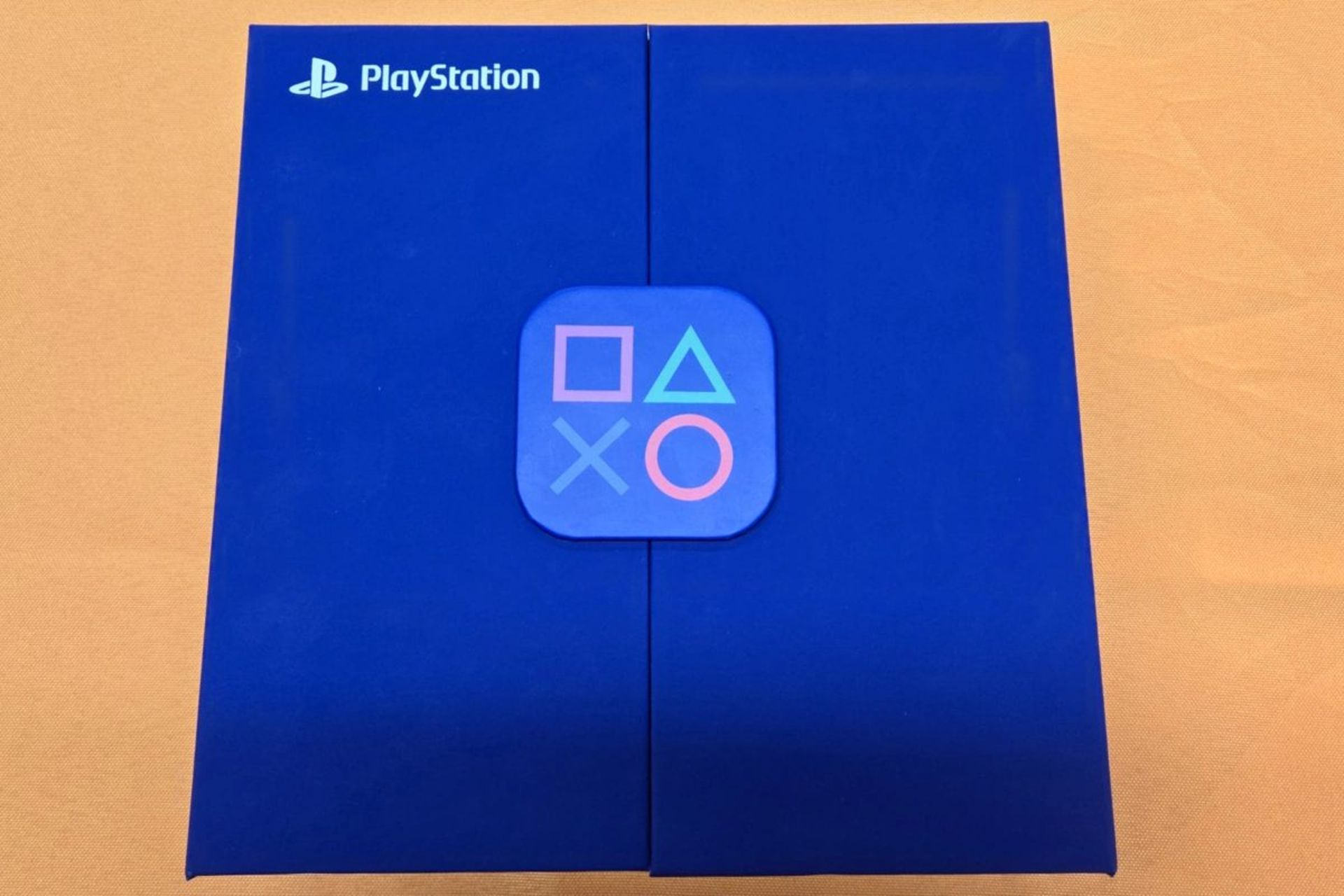 دستبند سلامت ویژه پلی استیشن