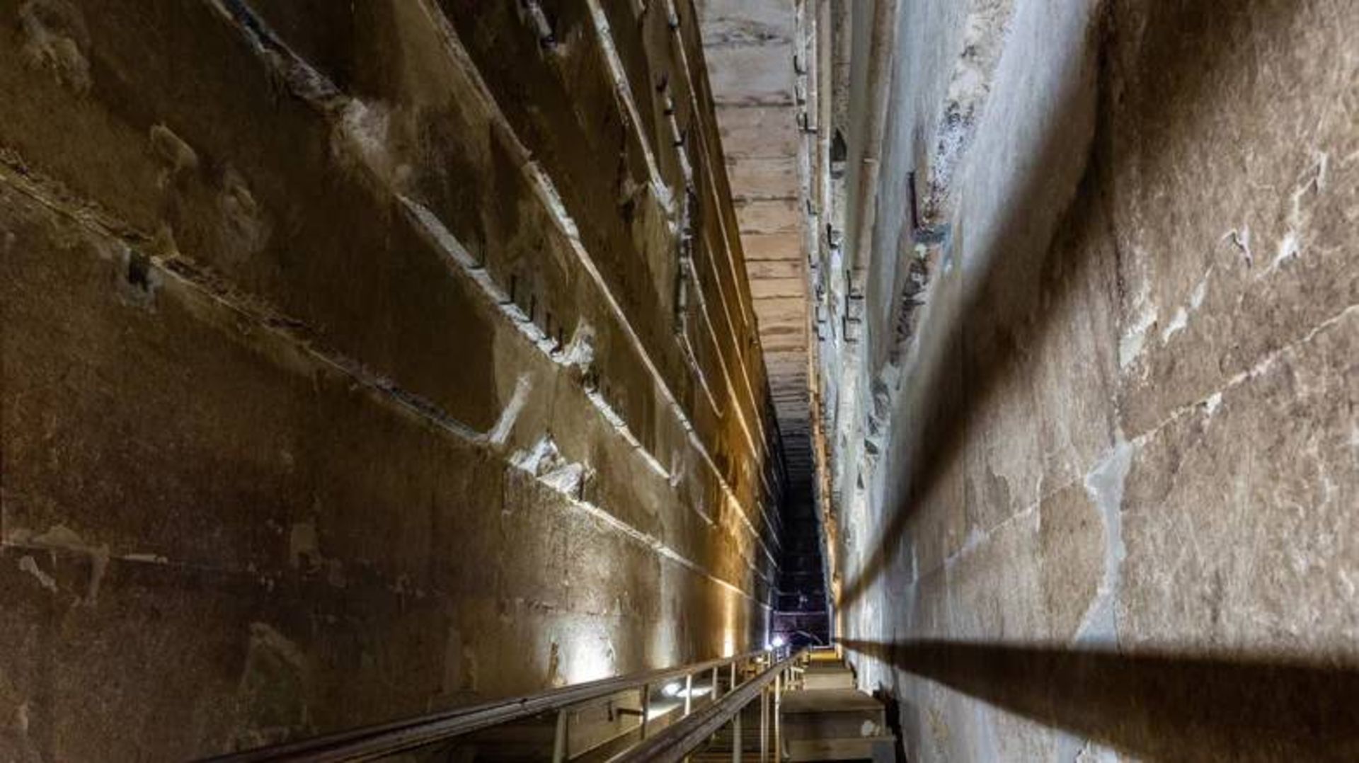 دالان اهرام مصر