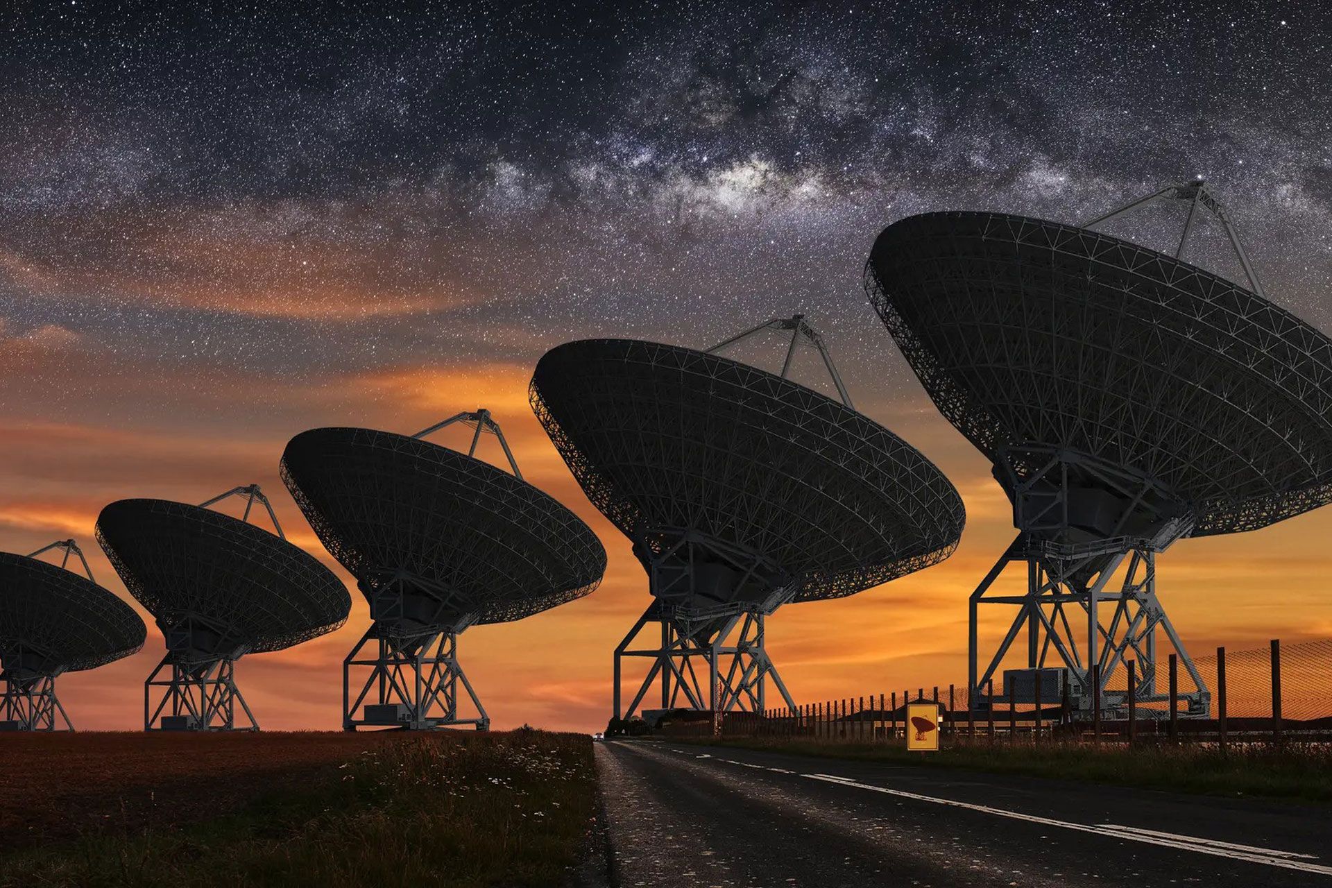 تلسکوپ‌های رادیویی هنگام شب