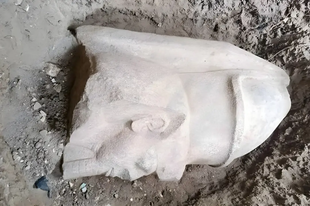سر مجسمه دوم  رامسس دوم
