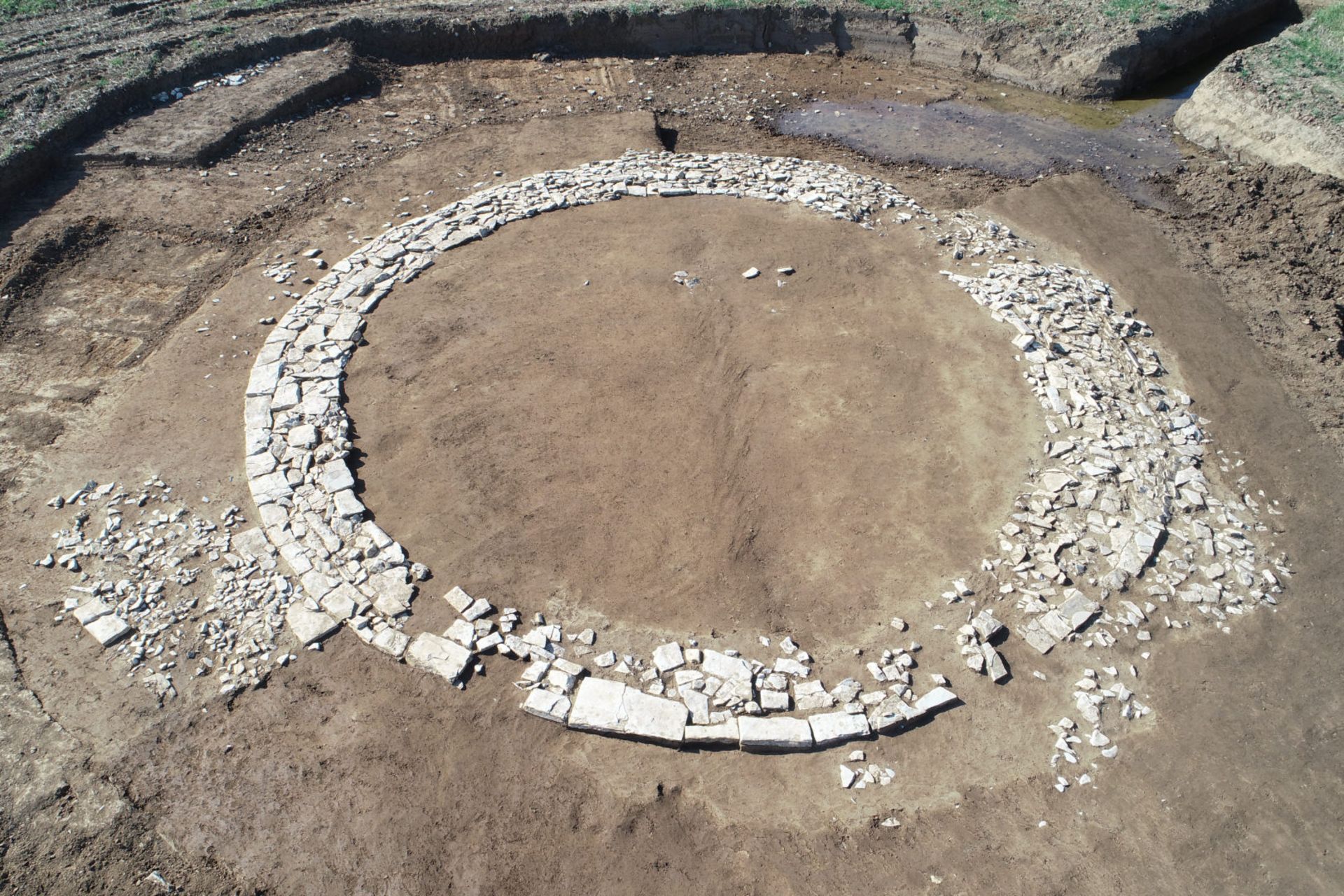 مقبره خالی از دوران روم باستان در بایرن آلمان