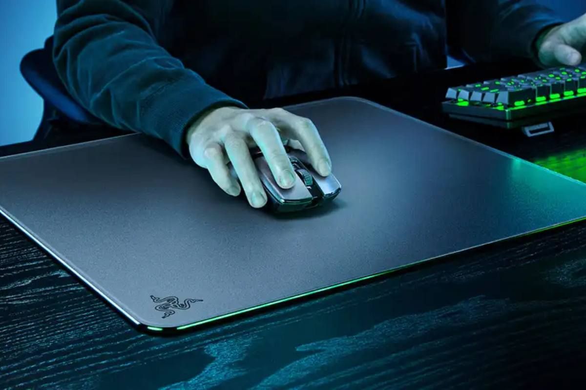 $100 Razer Atlas mouse pad