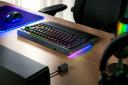 کیبورد ریزر Razer BlackWidow V4 Pro 75 از نمای کناری