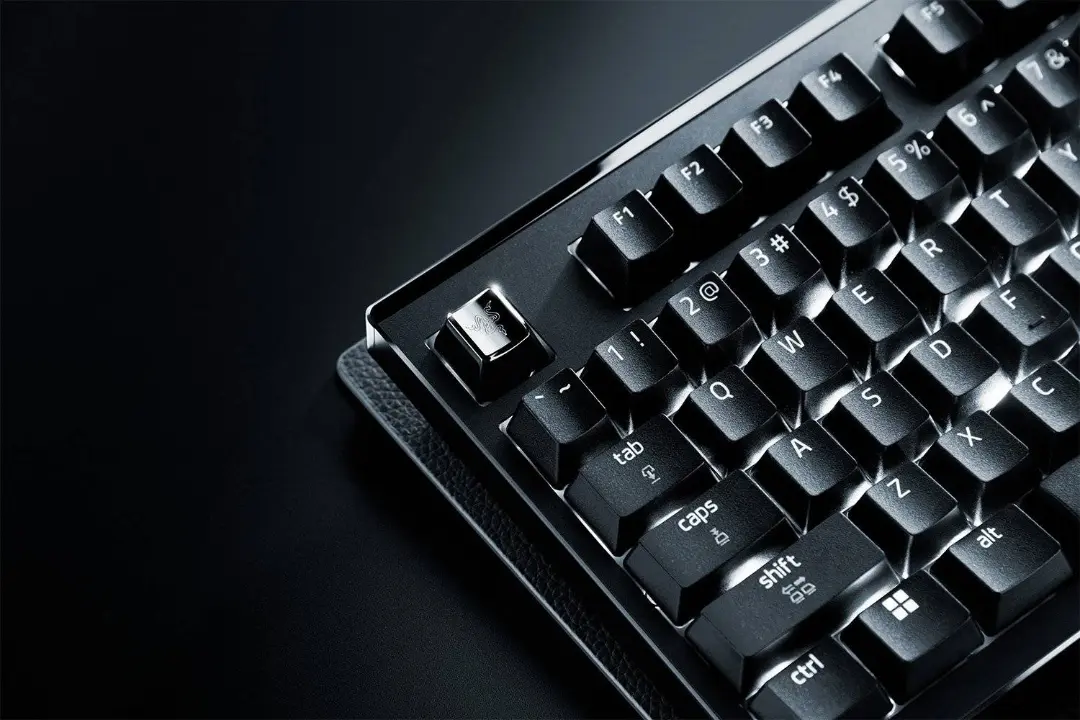 کیبورد ریزر کیبورد Huntsman Signature Edition