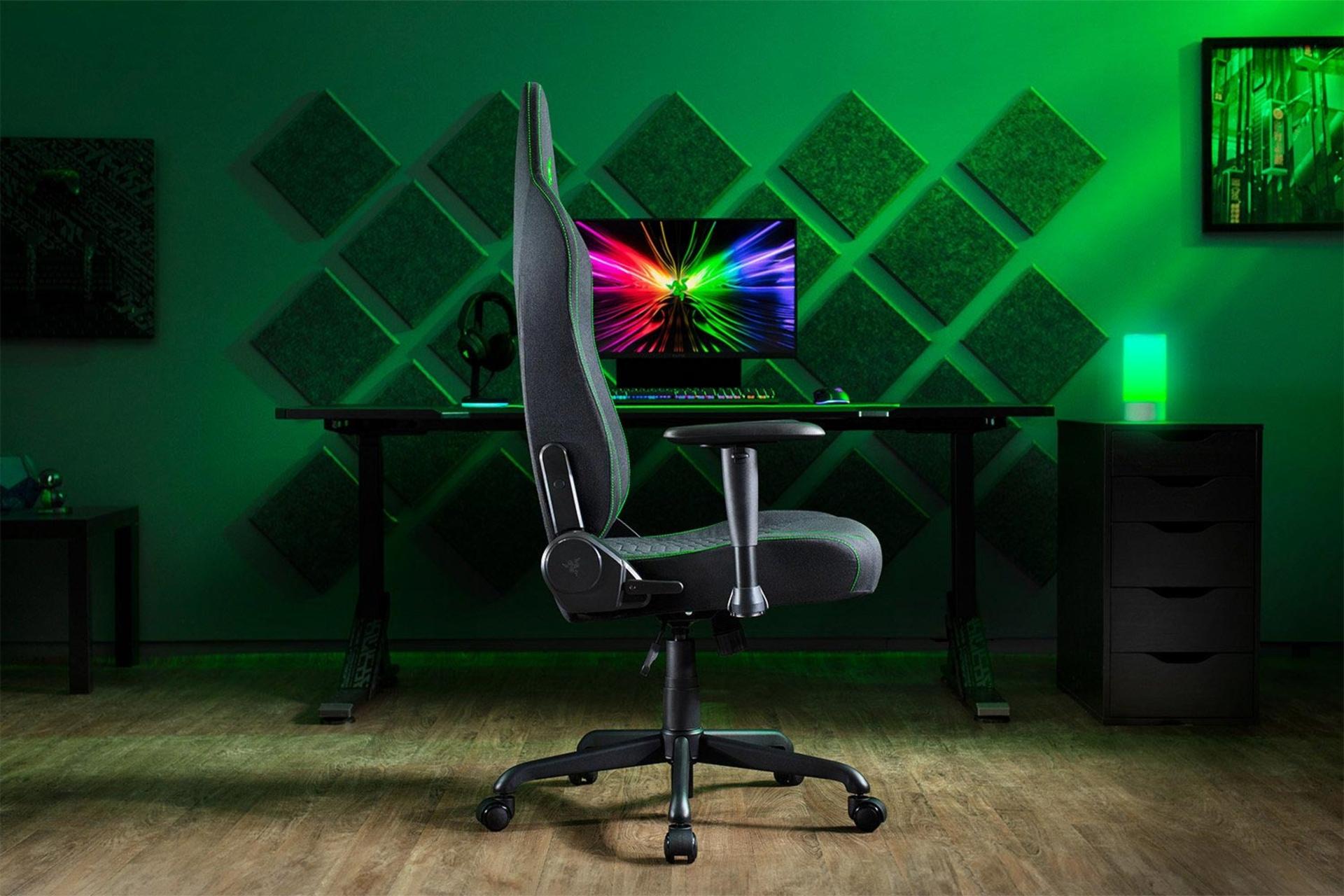 نمای کنار صندلی گیمینگ ریزر Iskur V2 X