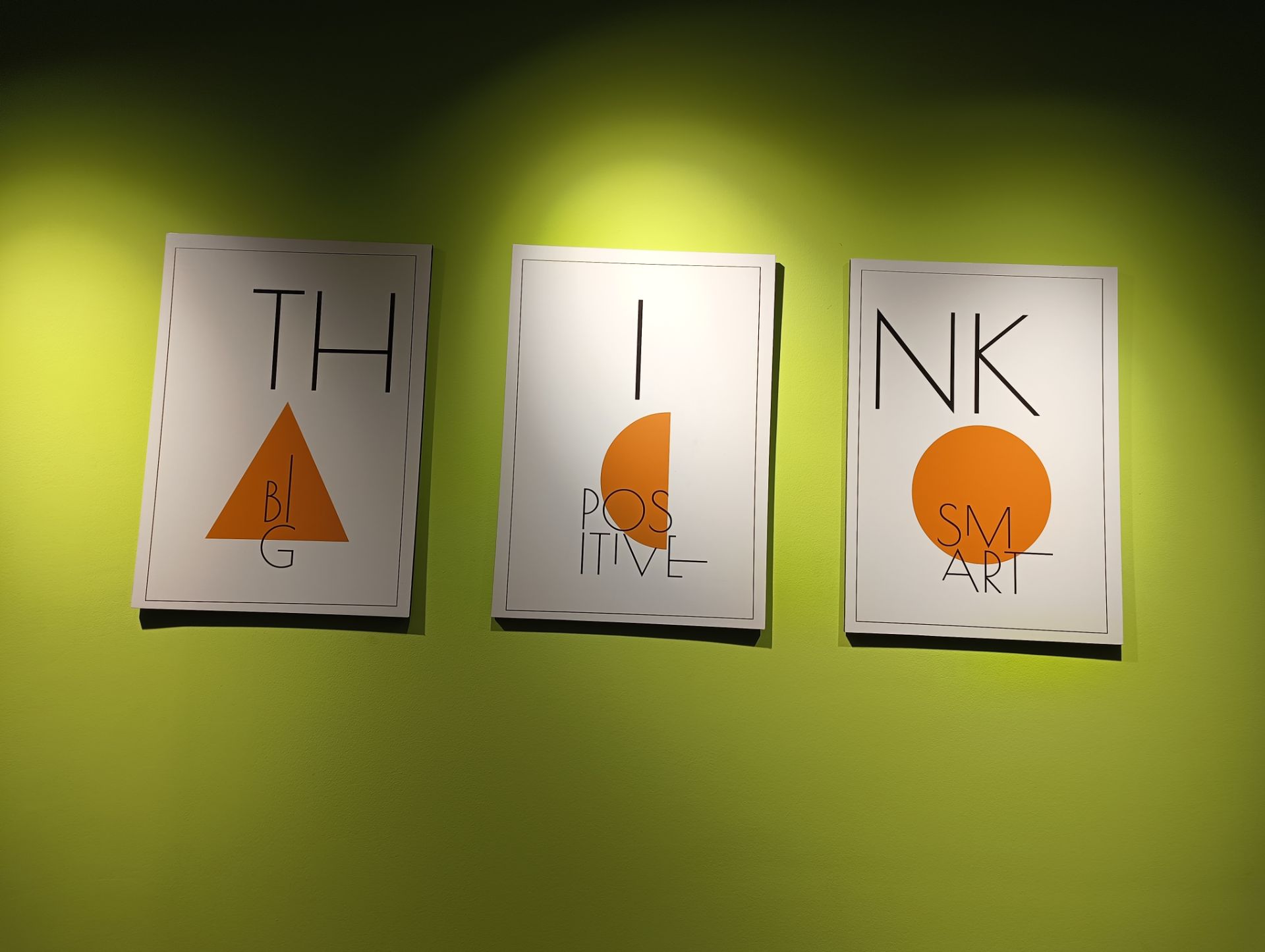 تابلوهای انگیزشی دفتر زومیت