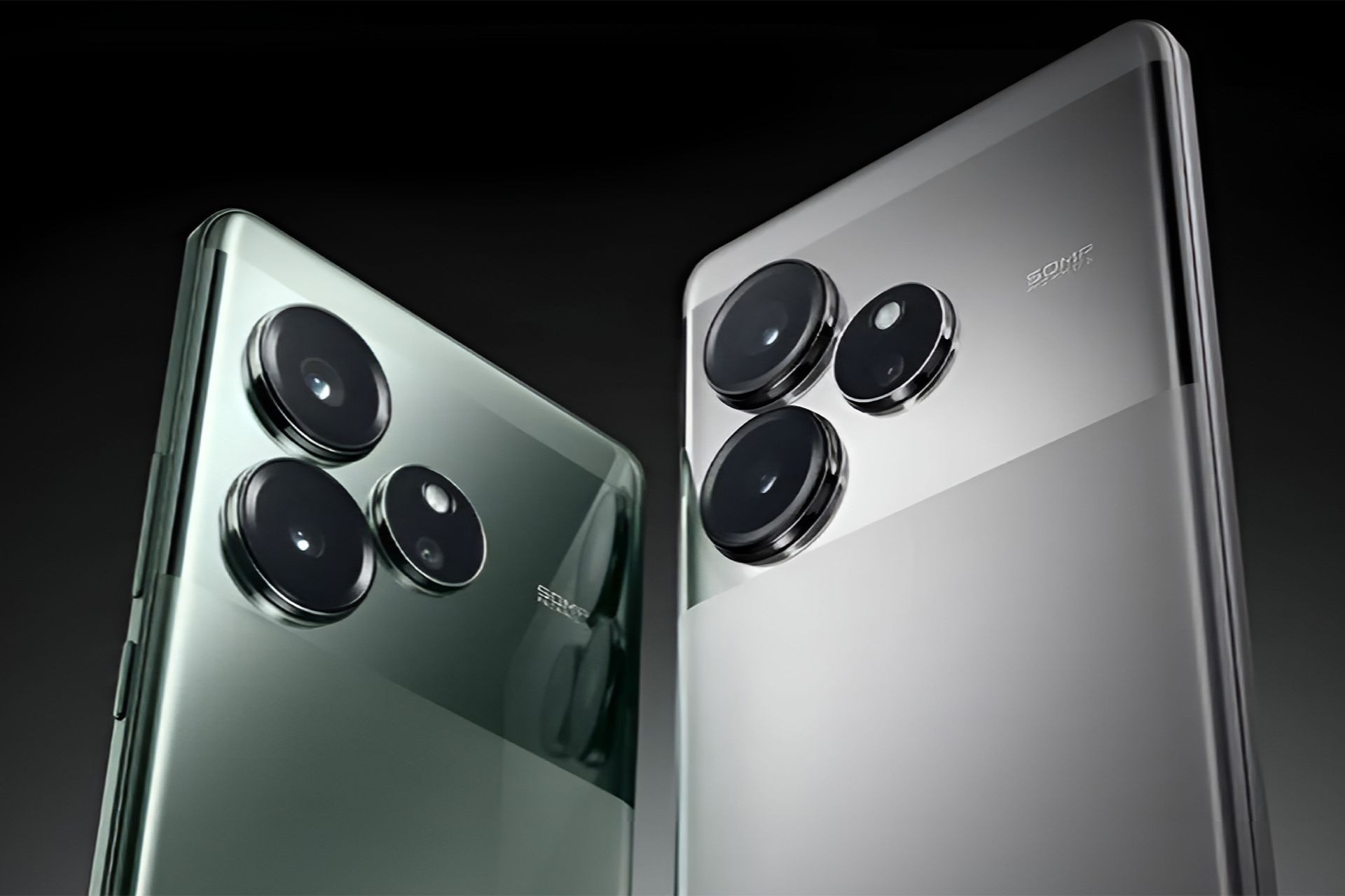 نمای پنل پشتی دو گوشی ریلمی GT6 در کنار یکدیگر