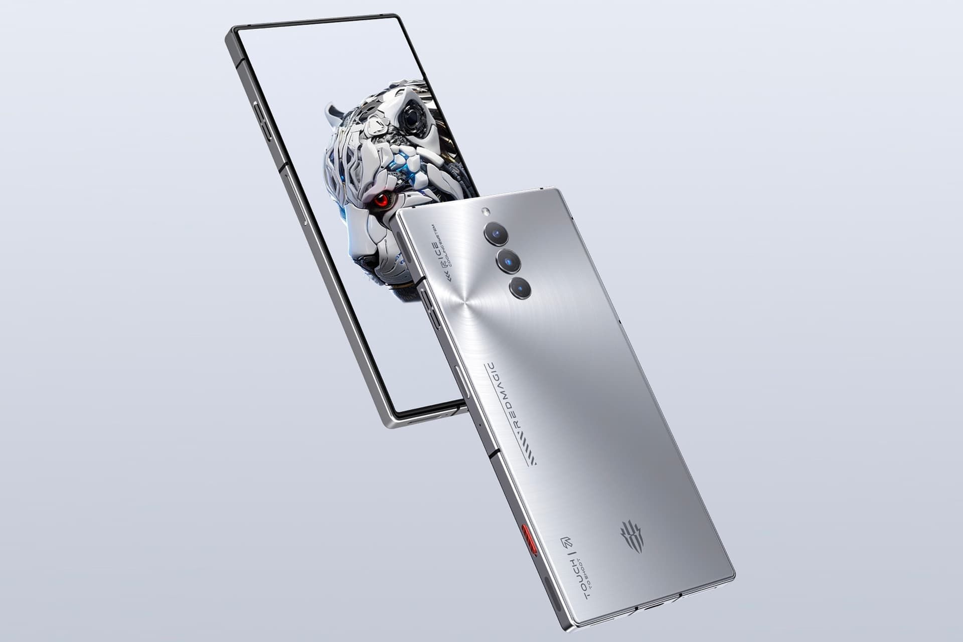 مدل نقره ای رد مجیک 8S پرو از نمای پشت و جلو