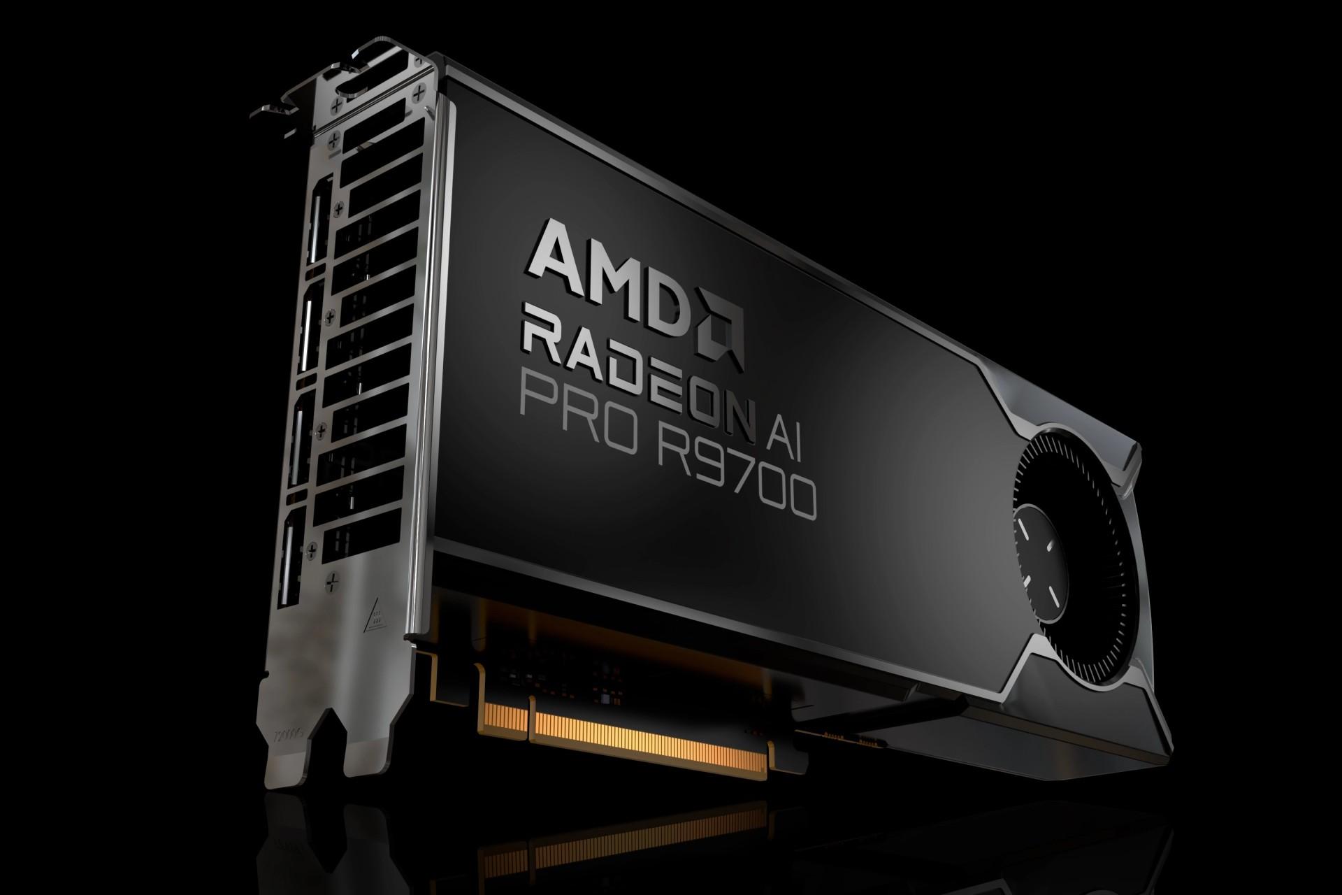 کارت گرافیک Radeon AI Pro R9700 از نمای جلو و جانبی