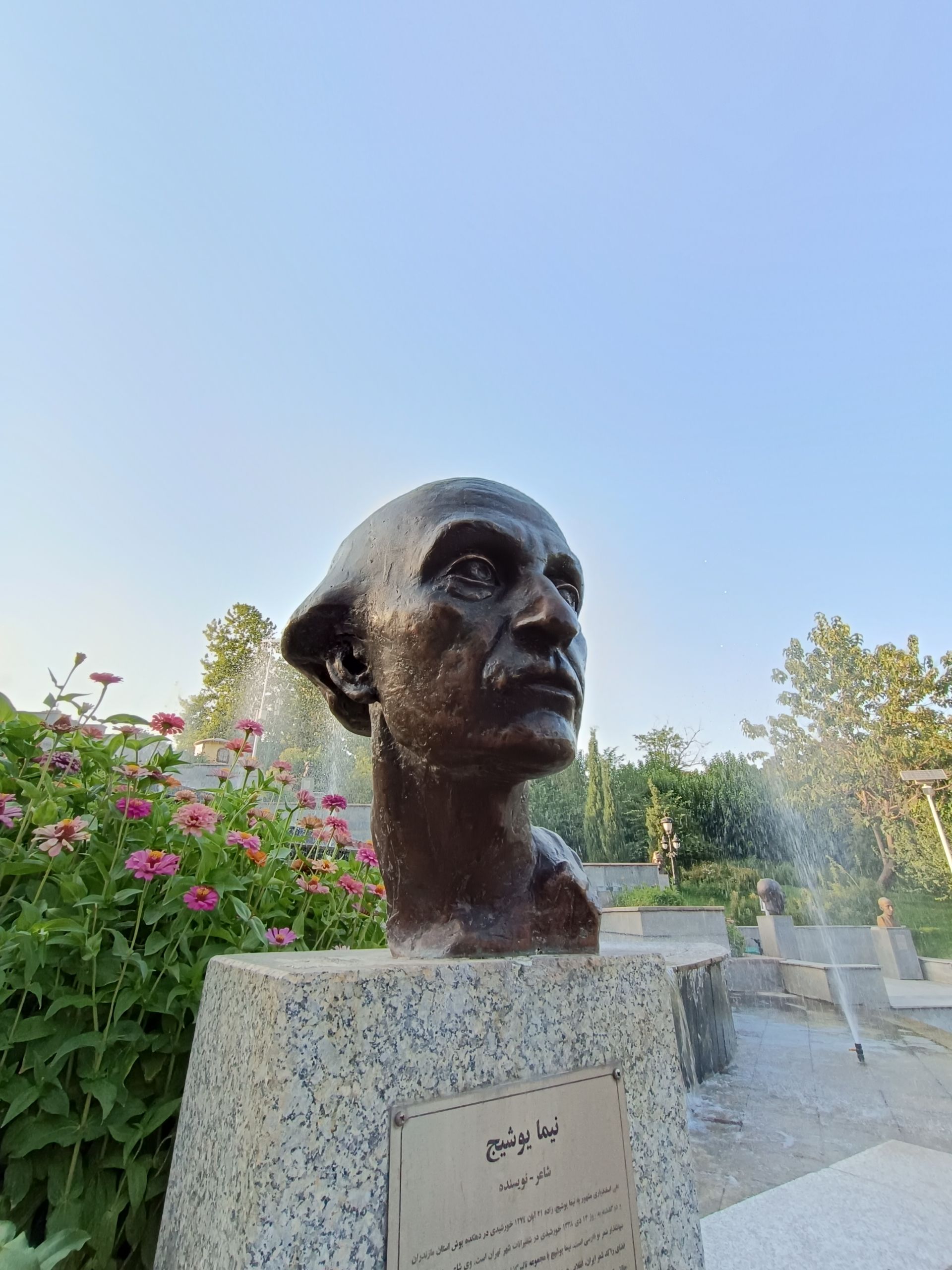 نمونه عکس ثبت شده با ردمی نوت ۱۲ پور پلاس در روز شماره ۱۷