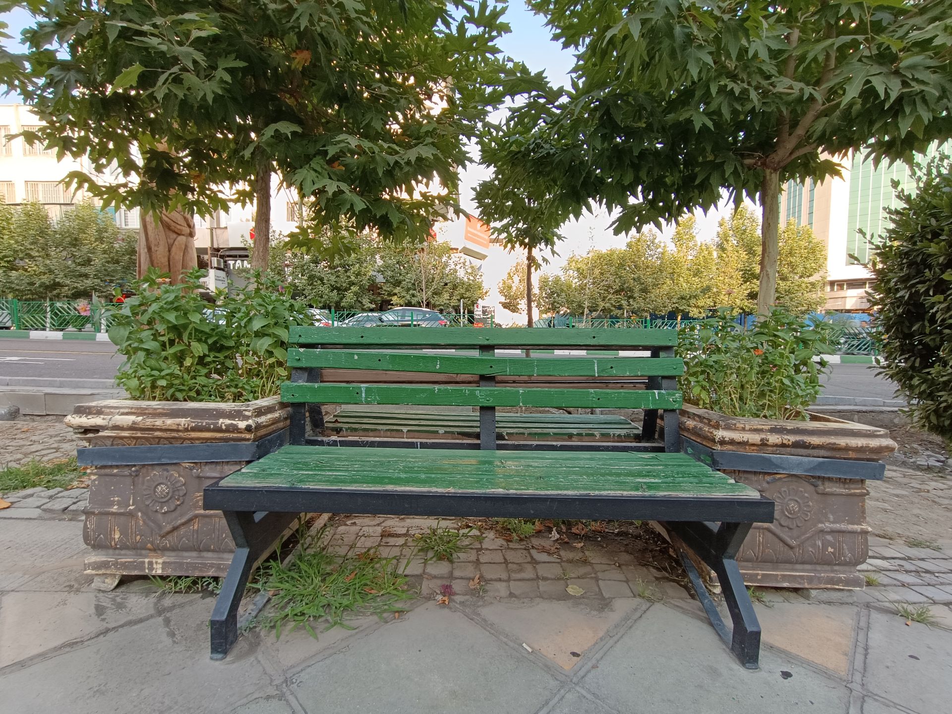 نمونه عکس ثبت شده با ردمی نوت ۱۲ پور پلاس در روز شماره ۲۳