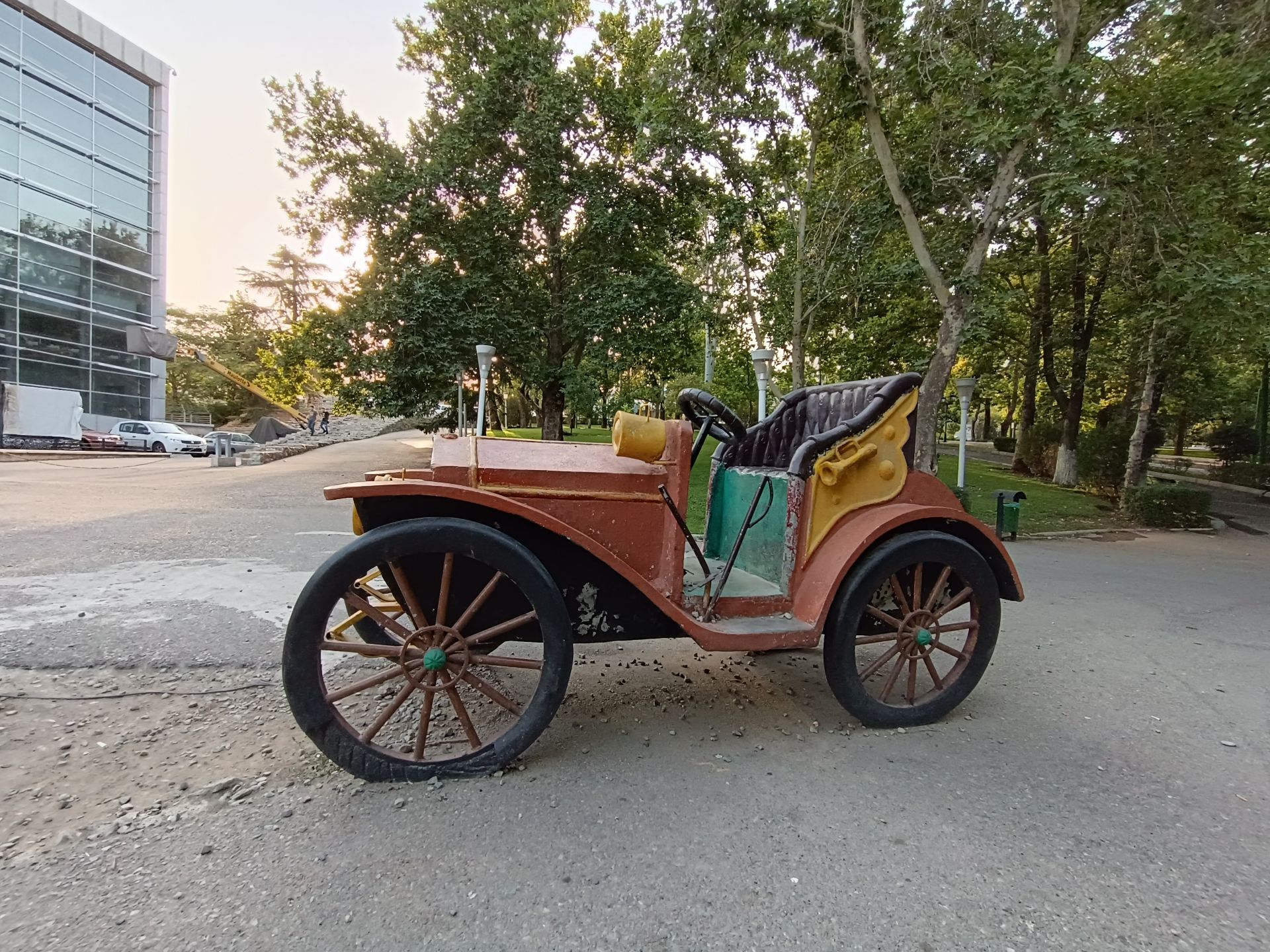 نمونه عکس ثبت شده با ردمی نوت ۱۲ پور پلاس در روز شماره ۴۴