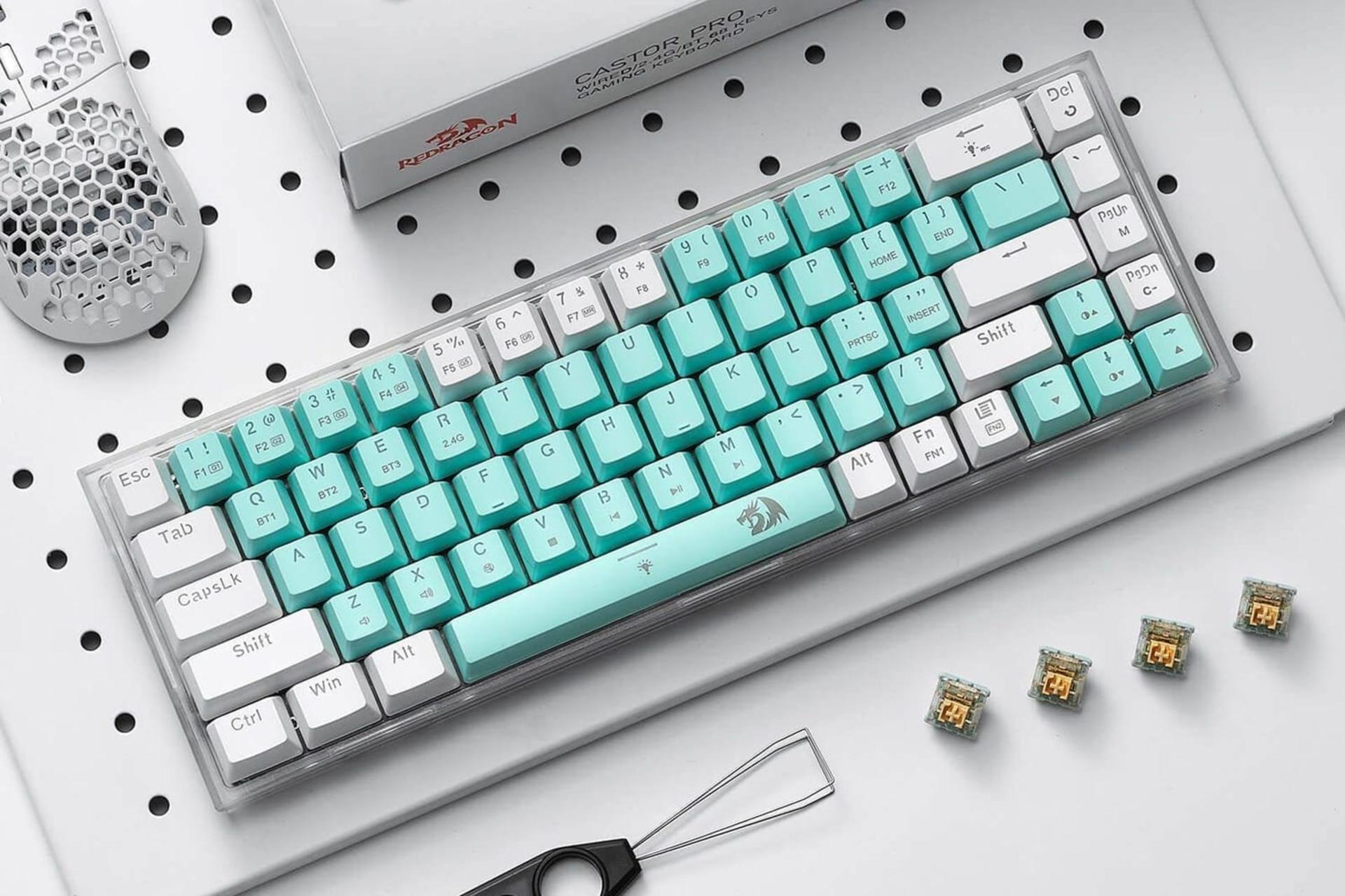 کیبورد ردراگون Redragon CASTOR K631 PRO از نمای بالا