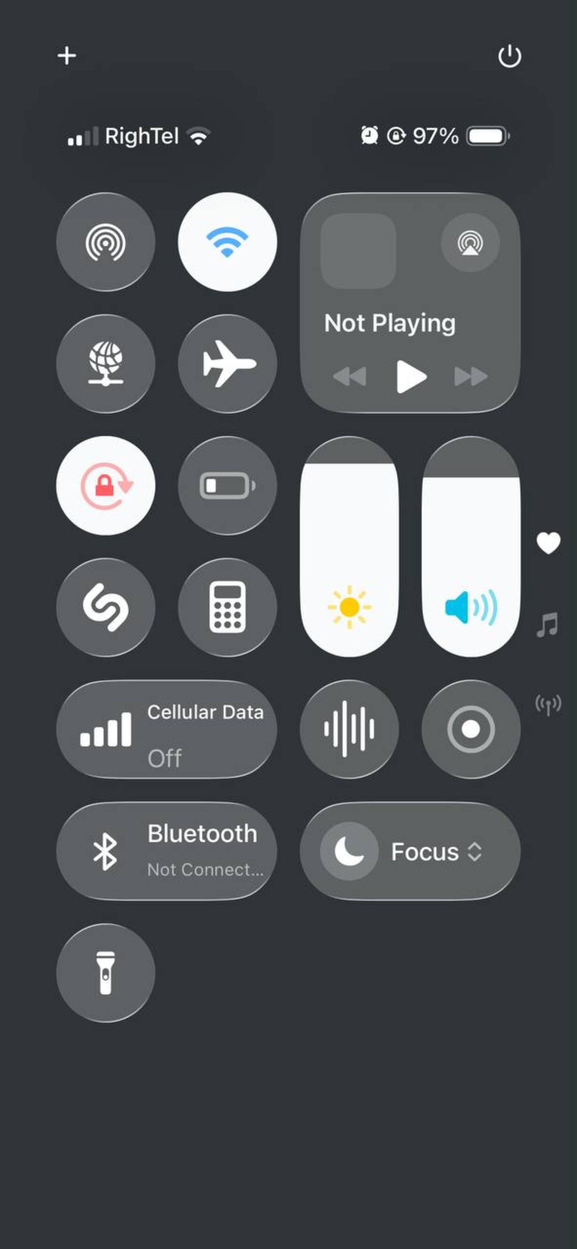 حالت Reduce Transparency در iOS 26 
