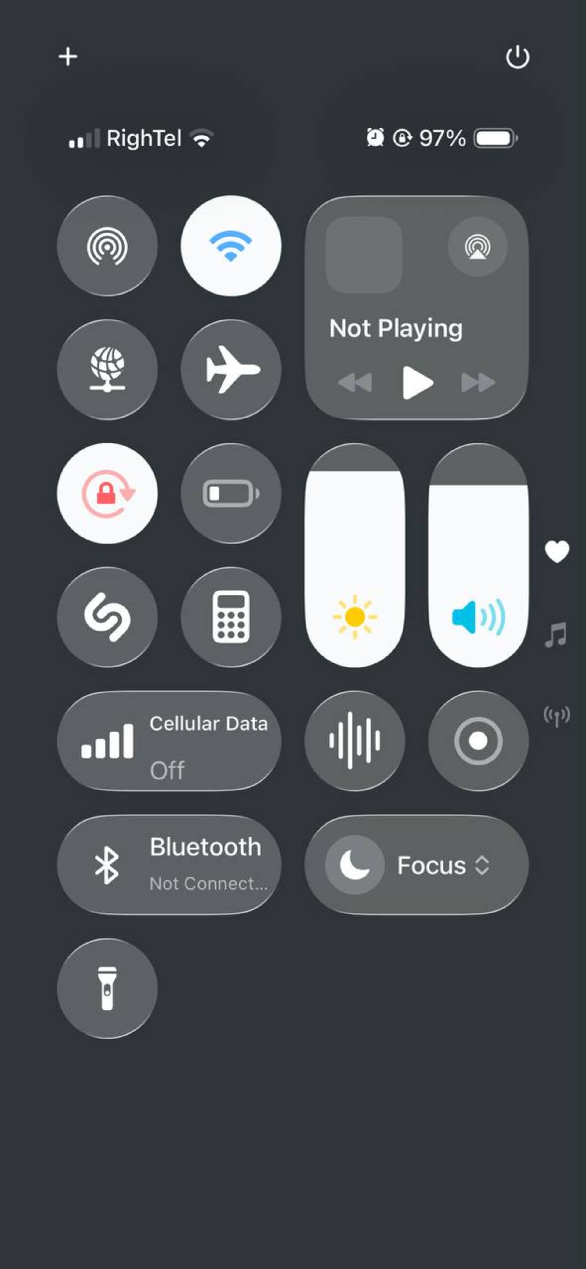 حالت Reduce Transparency در iOS 26 