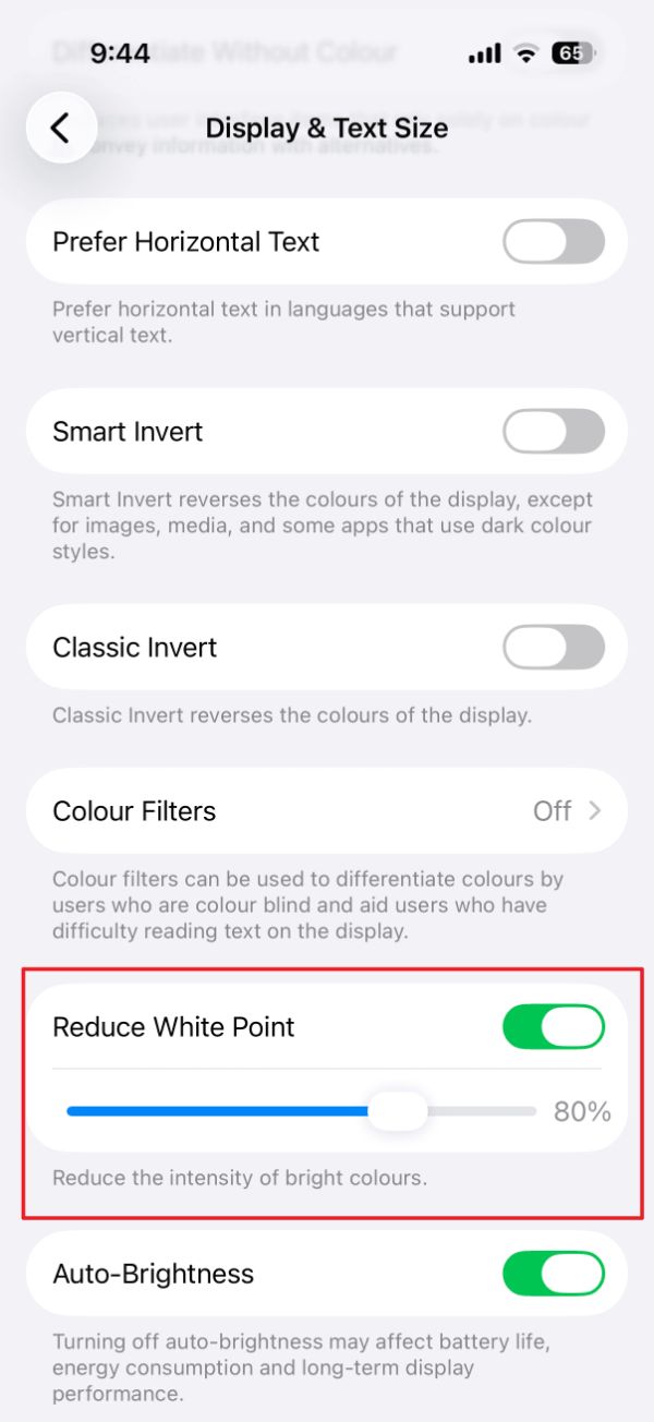گزینه‌ی Reduce Whitepoint در آیفون