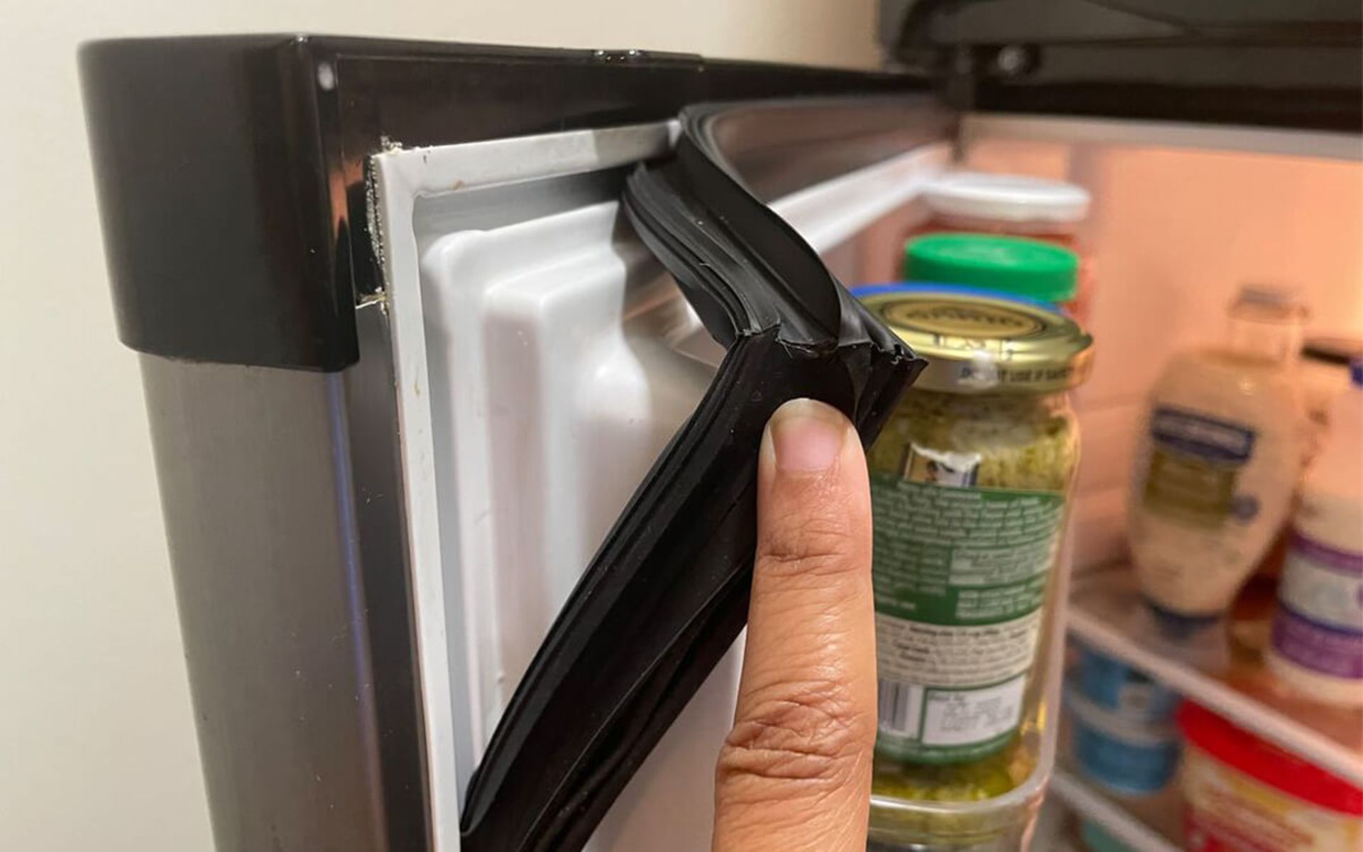 واشر درب یخچال معیوب