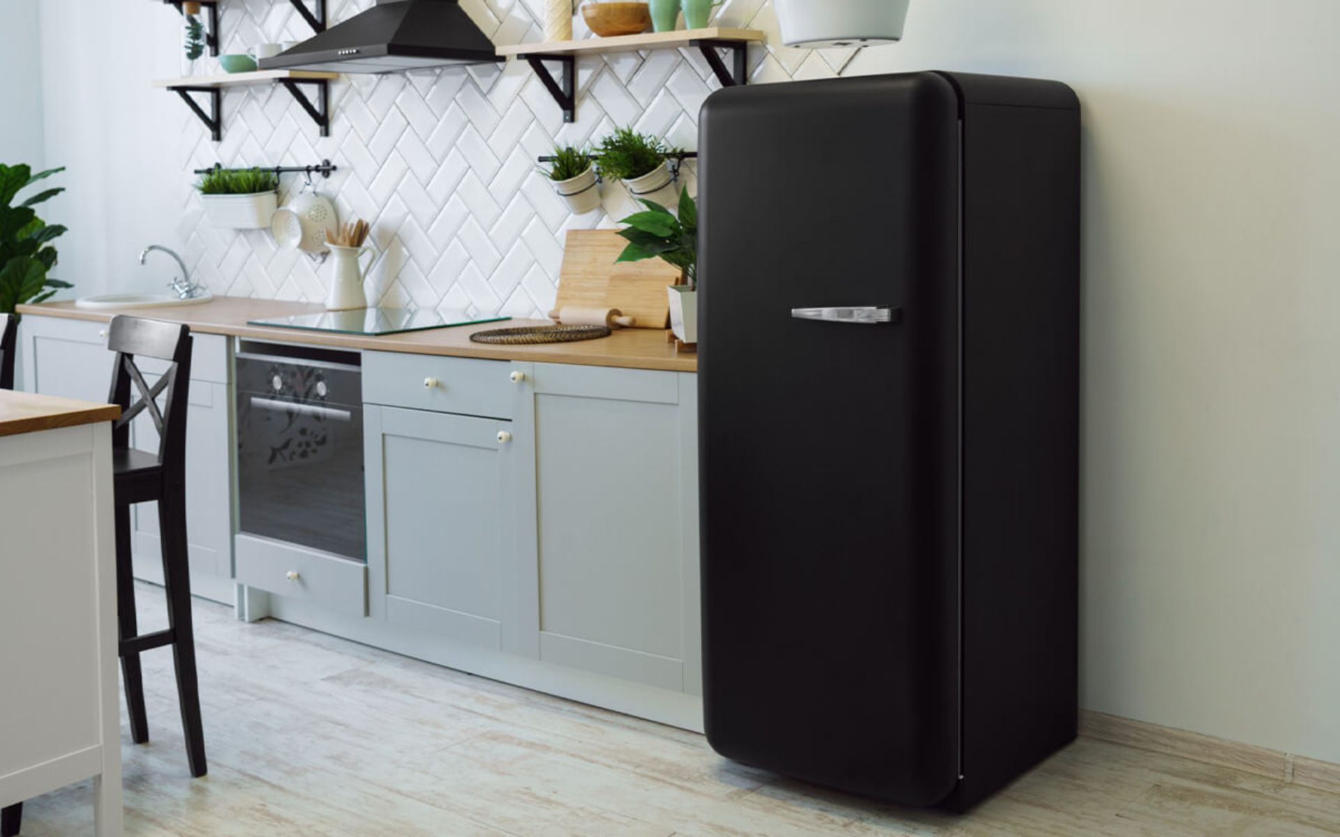 تراز نبودن یخچال