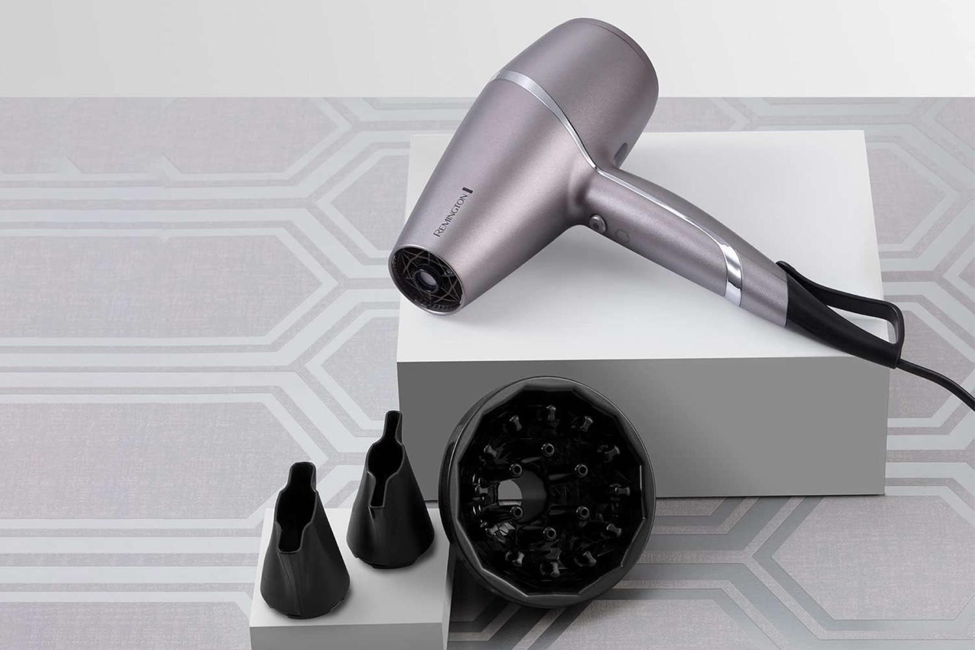 سری متمرکز کننده سشوار رمینگتون AC9800