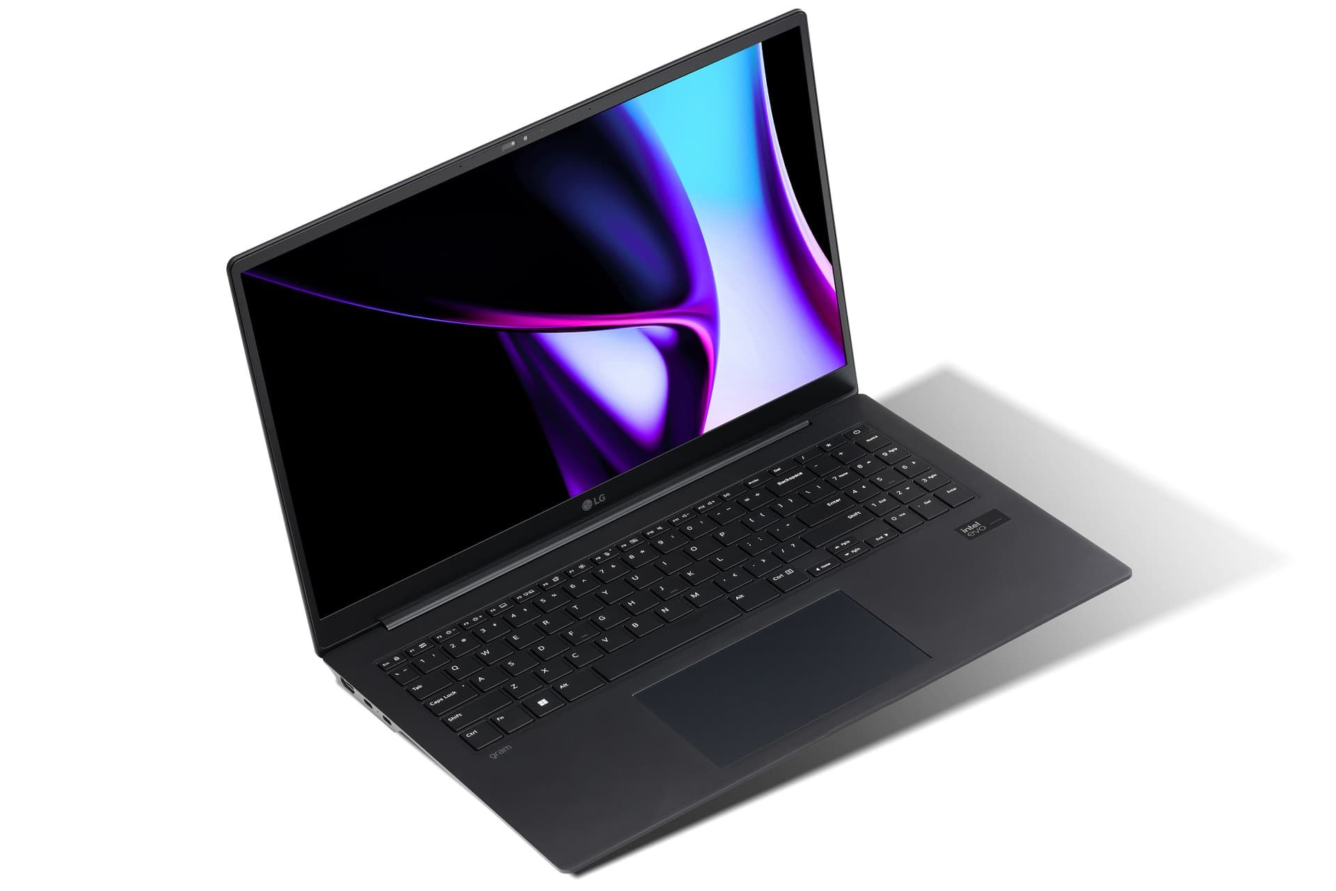 لپ تاپ ال جی گرم پرو ۲۰۲۴ نمای بالا جلو