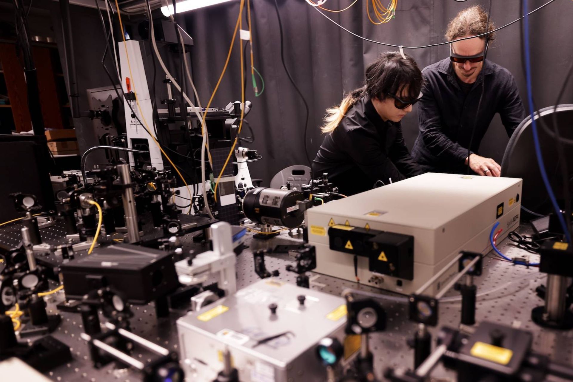 پژوهشگران بخش مهندسی برق و علوم رایانه دانشگاه میشیگان