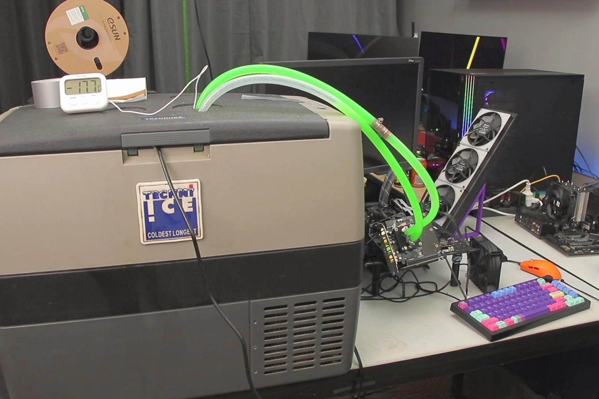 فریزر و گرافیک قدرتمند انویدیا؛ ترکیبی که به شکستن رکورد جهان منجر شد